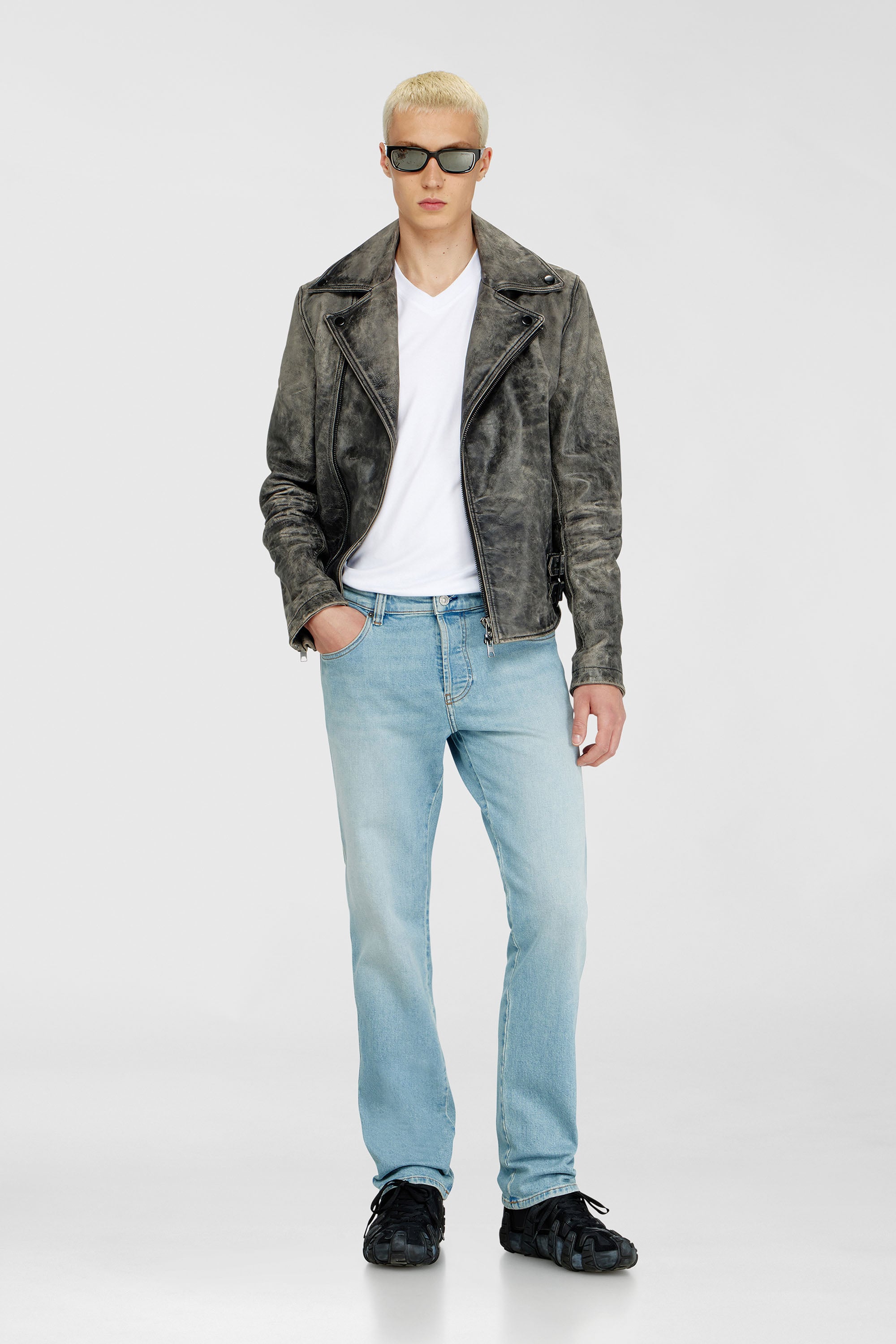 Diesel - Slim Jeans 1993 D-Vyl 0HDBI Uomo, Blu Chiaro - Image 1