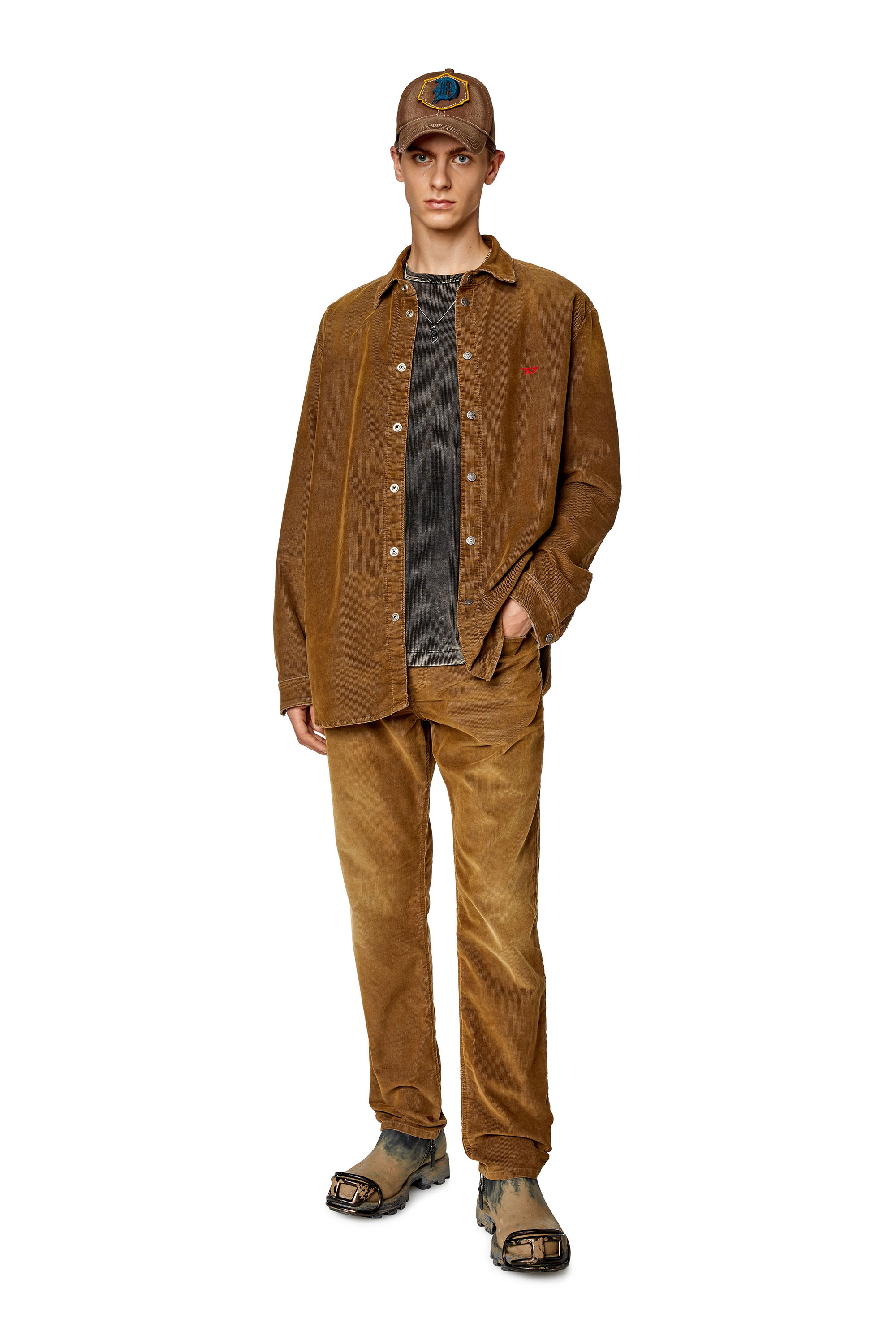 Diesel - Tapered Jeans 2023 D-Finitive 003GJ, Marrone - Image 3
