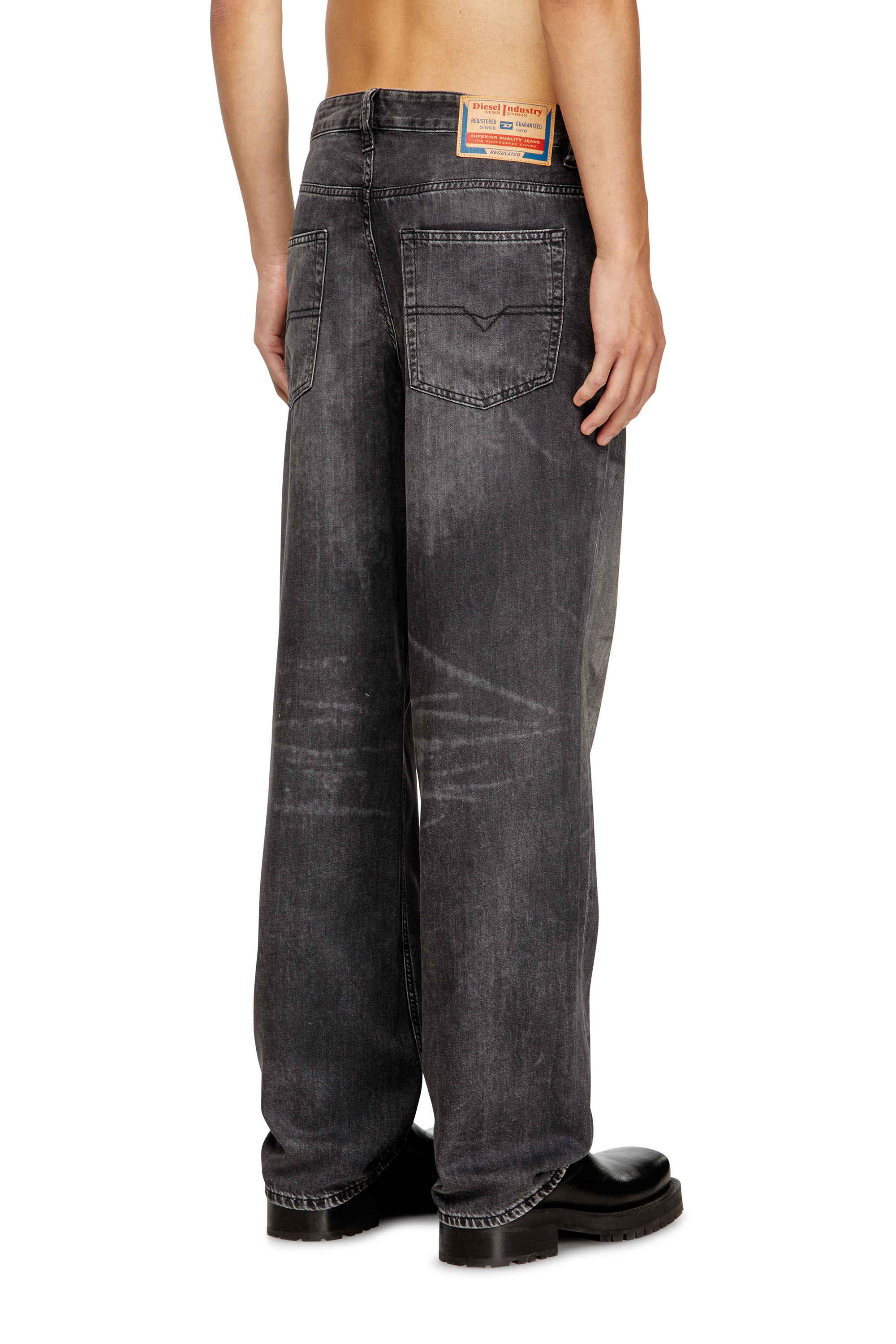 Diesel - Man's Relaxed Jeans 2001 D-Macro 0CEBC, Black/Dark grey - 4