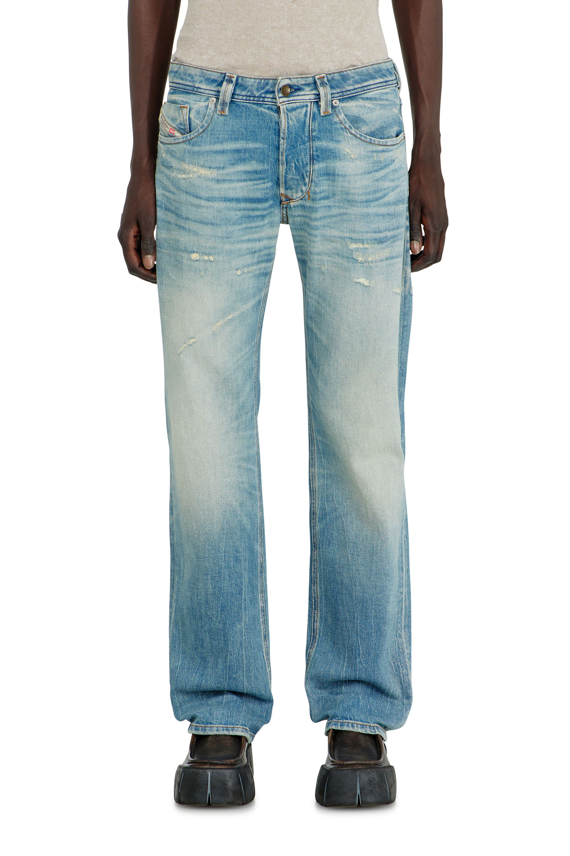 Diesel - Regular Jeans 1985 Larkee 09P33 Uomo, Blu Chiaro - Image 4