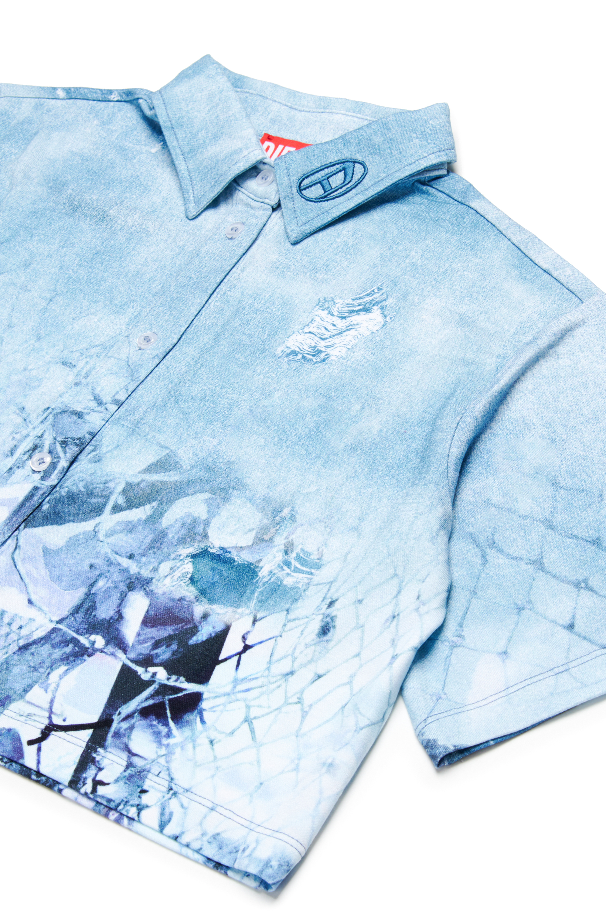 Diesel - CERDY, Camicia cropped con stampa Camouflower Donna in Blu - 3