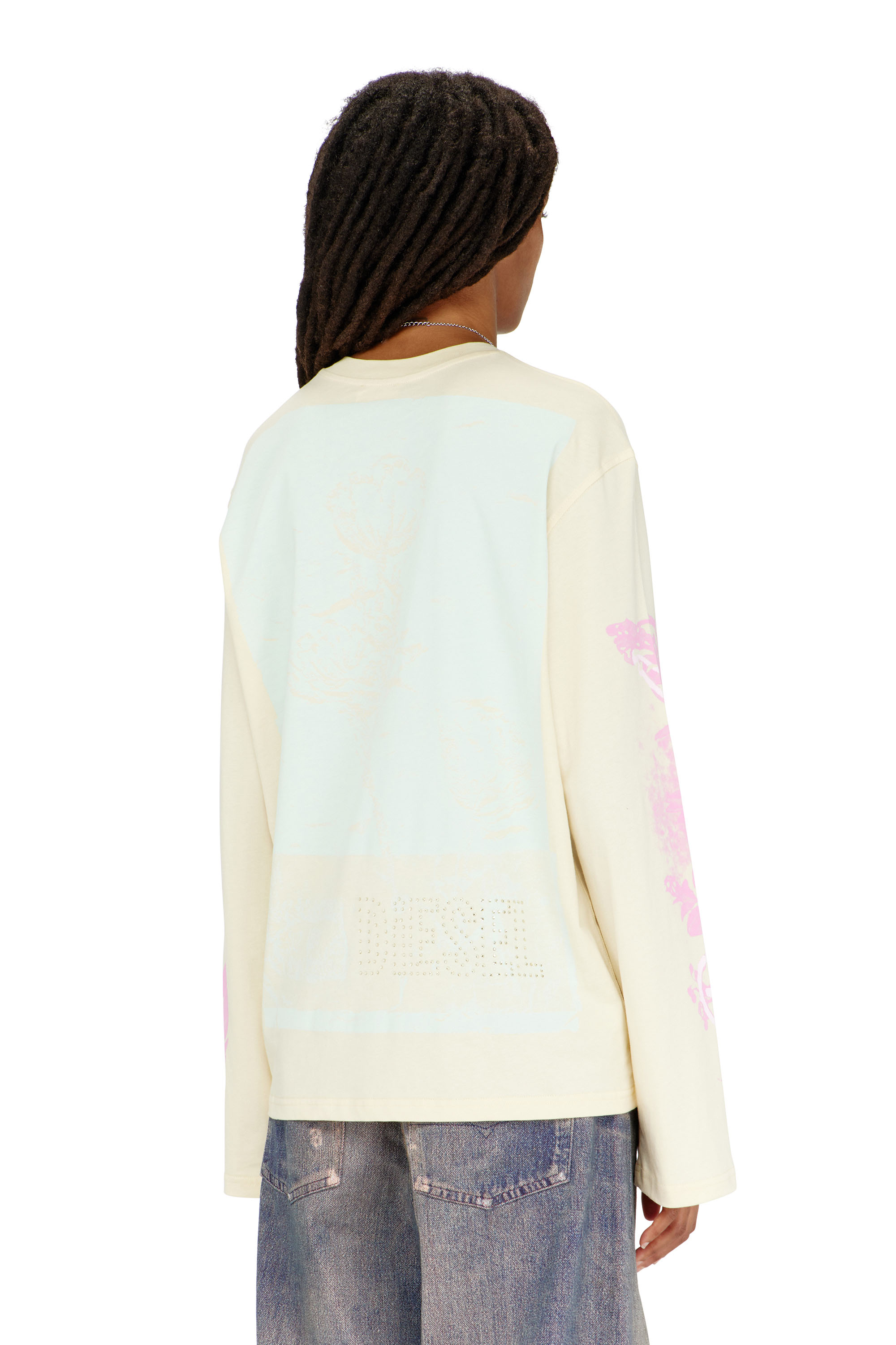 Diesel - T-HILARY-LS-AA3, T-shirt a manica lunga con stampe grafiche e cristalli Donna in Bianco - 4