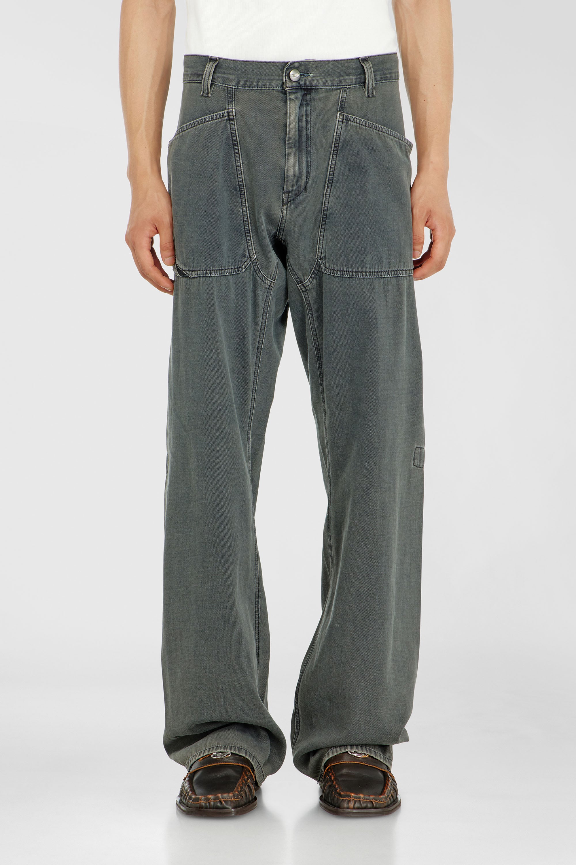 Diesel - Relaxed Jeans D-Zeta 068WR Uomo, Grigio - Image 1