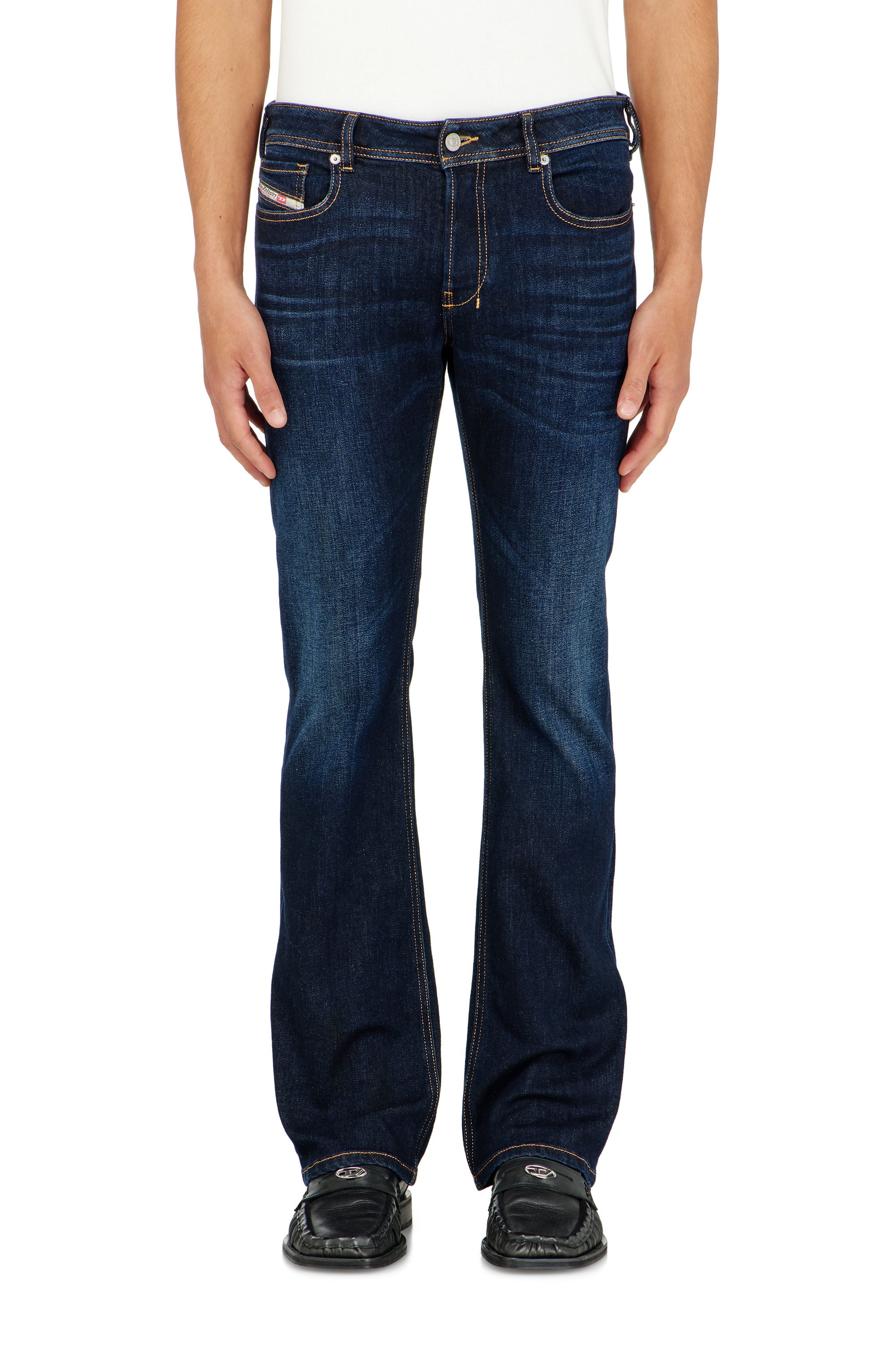 Diesel - Bootcut Jeans 2007 Zatiny 09Q15 Uomo, Blu Scuro - Image 4