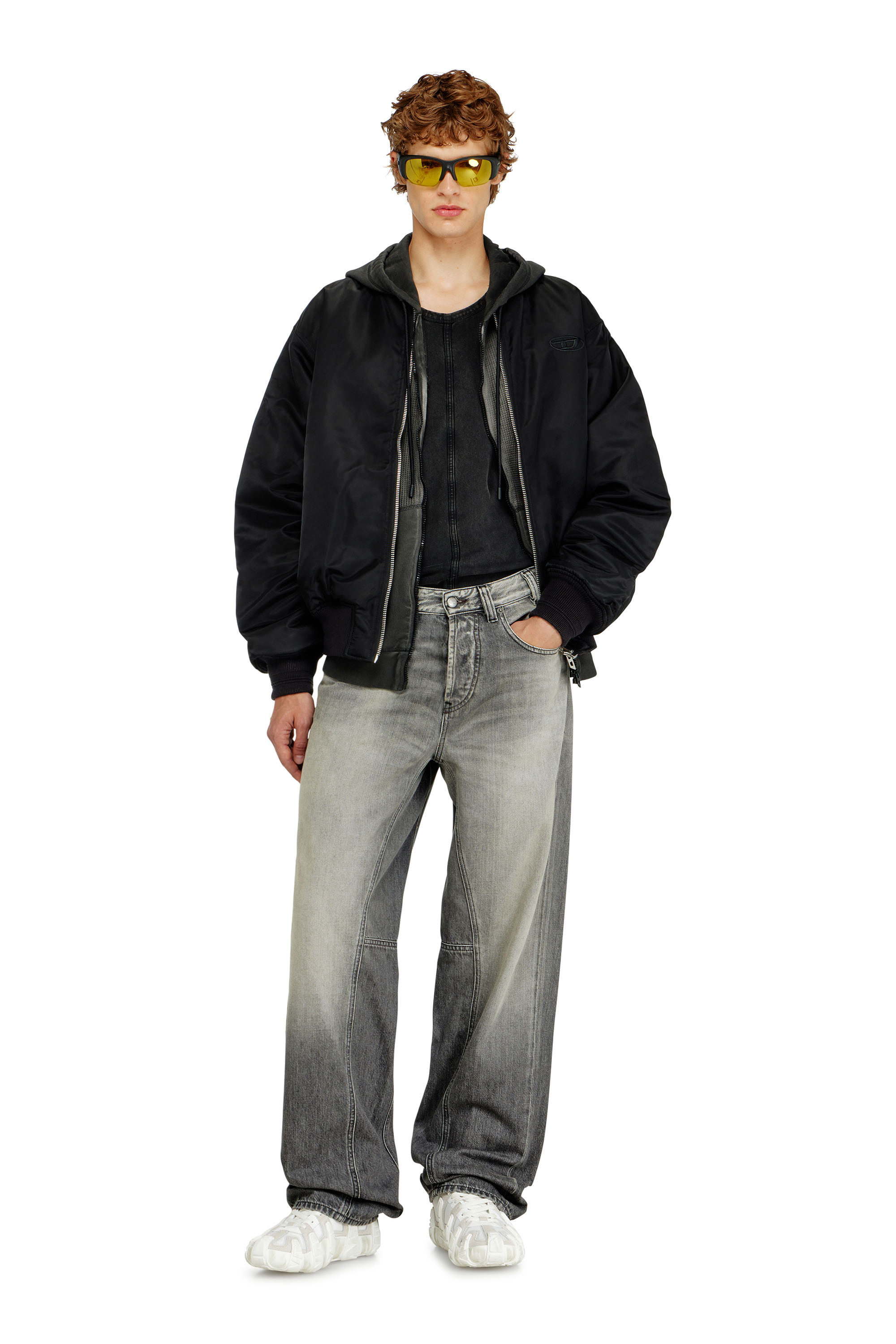 Diesel - W-TYPE-D1, Giacca bomber imbottita con ricamo Oval D Uomo in Nero - 2