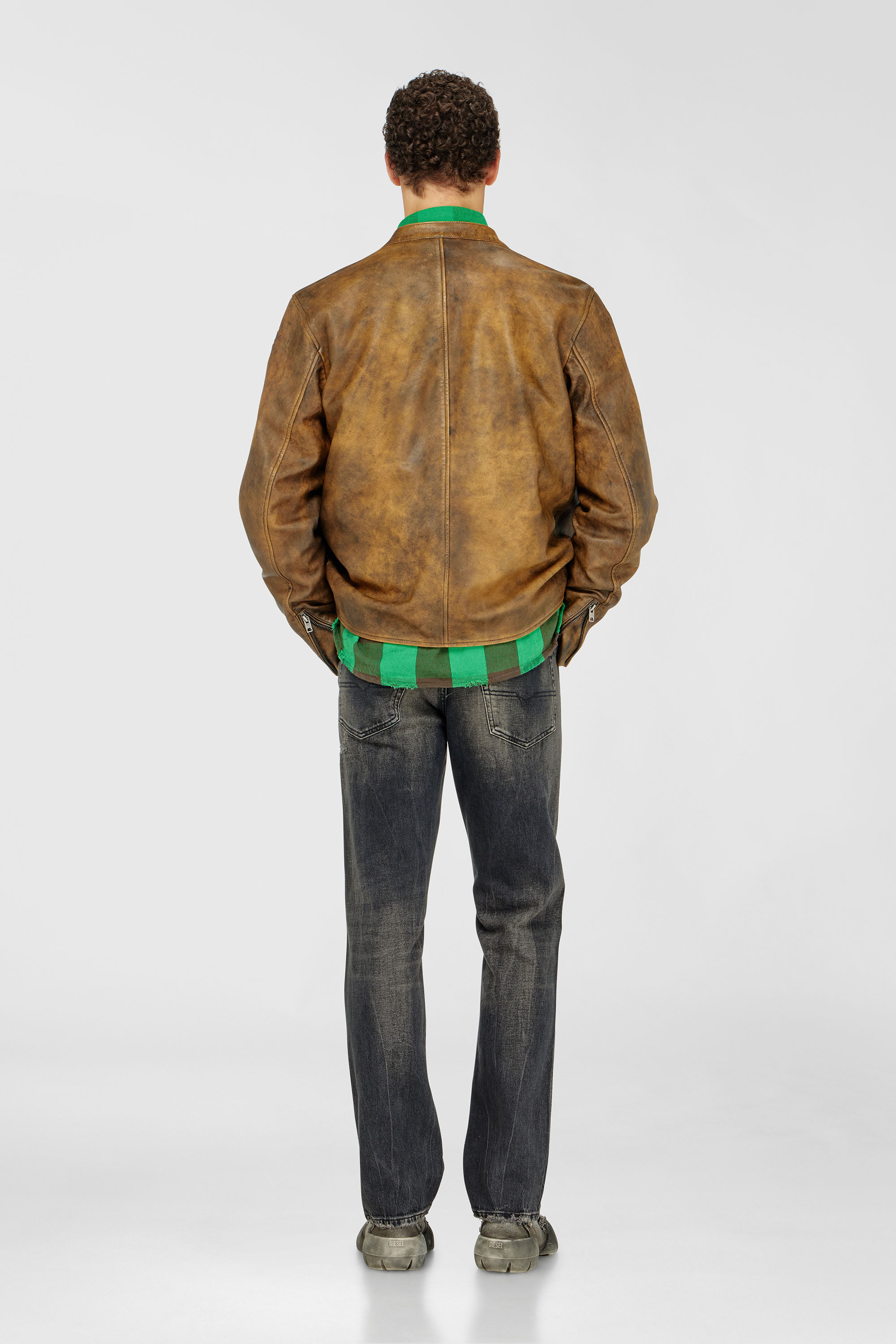 Diesel - Slim Jeans 1993 D-Vyl 09P46 Uomo, Nero/Grigio scuro - Image 3