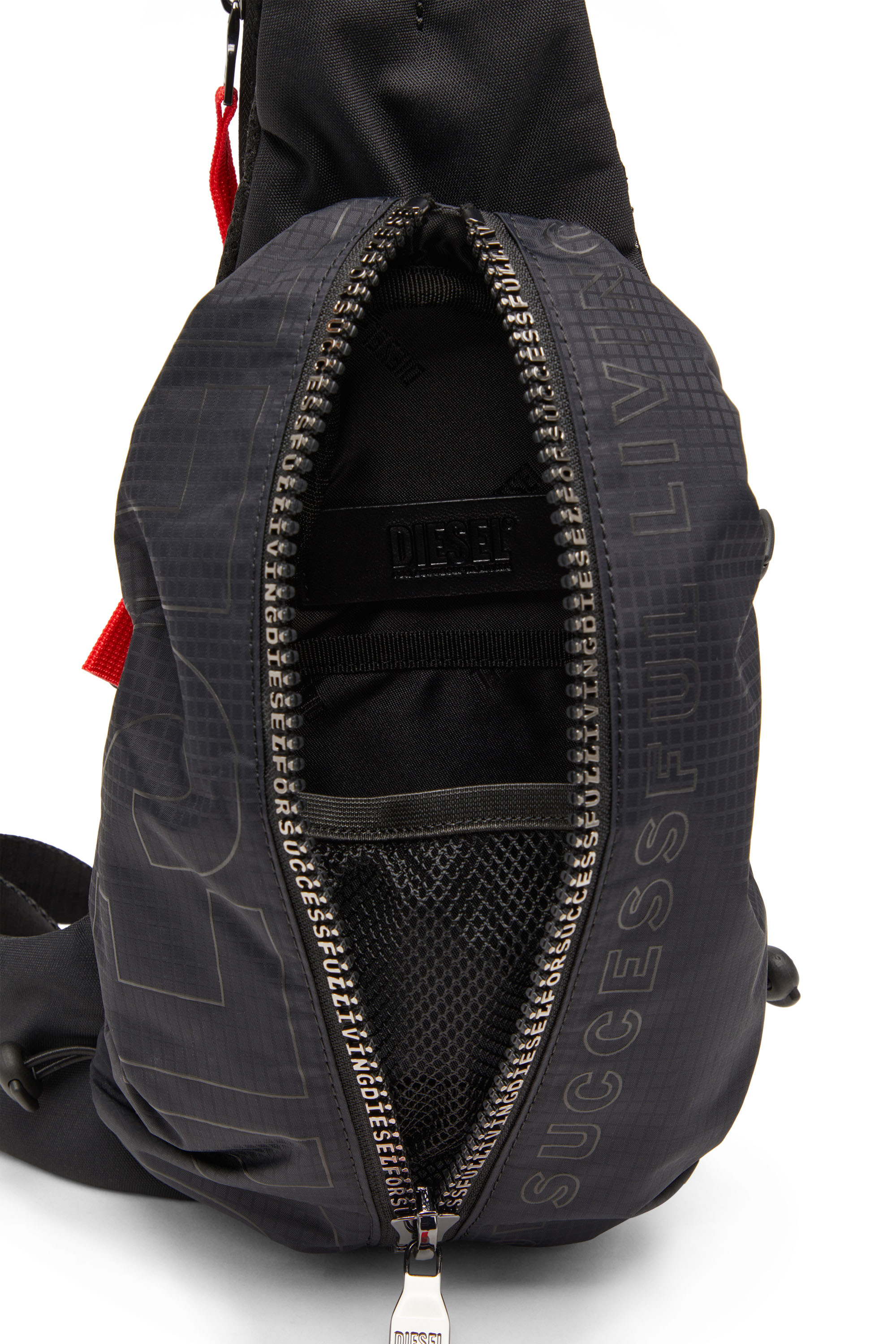 Diesel - ZIP-D CROSSBODY X, Zip-D-Borsa monospalla in shell jacquard Uomo in Nero - 4