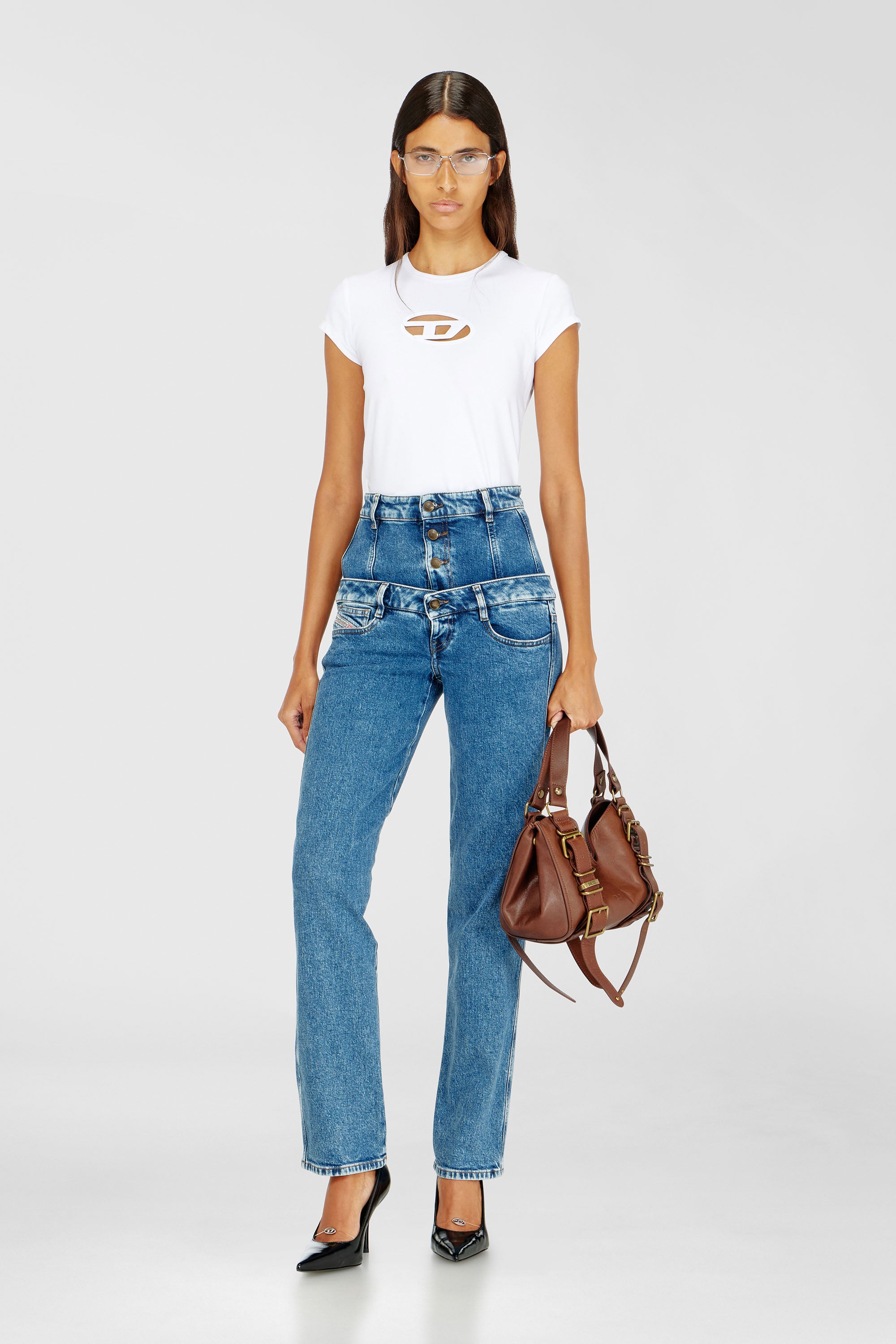 Diesel - T-ANGIE, T-shirt with Oval D logo Donna in Bianco - 2