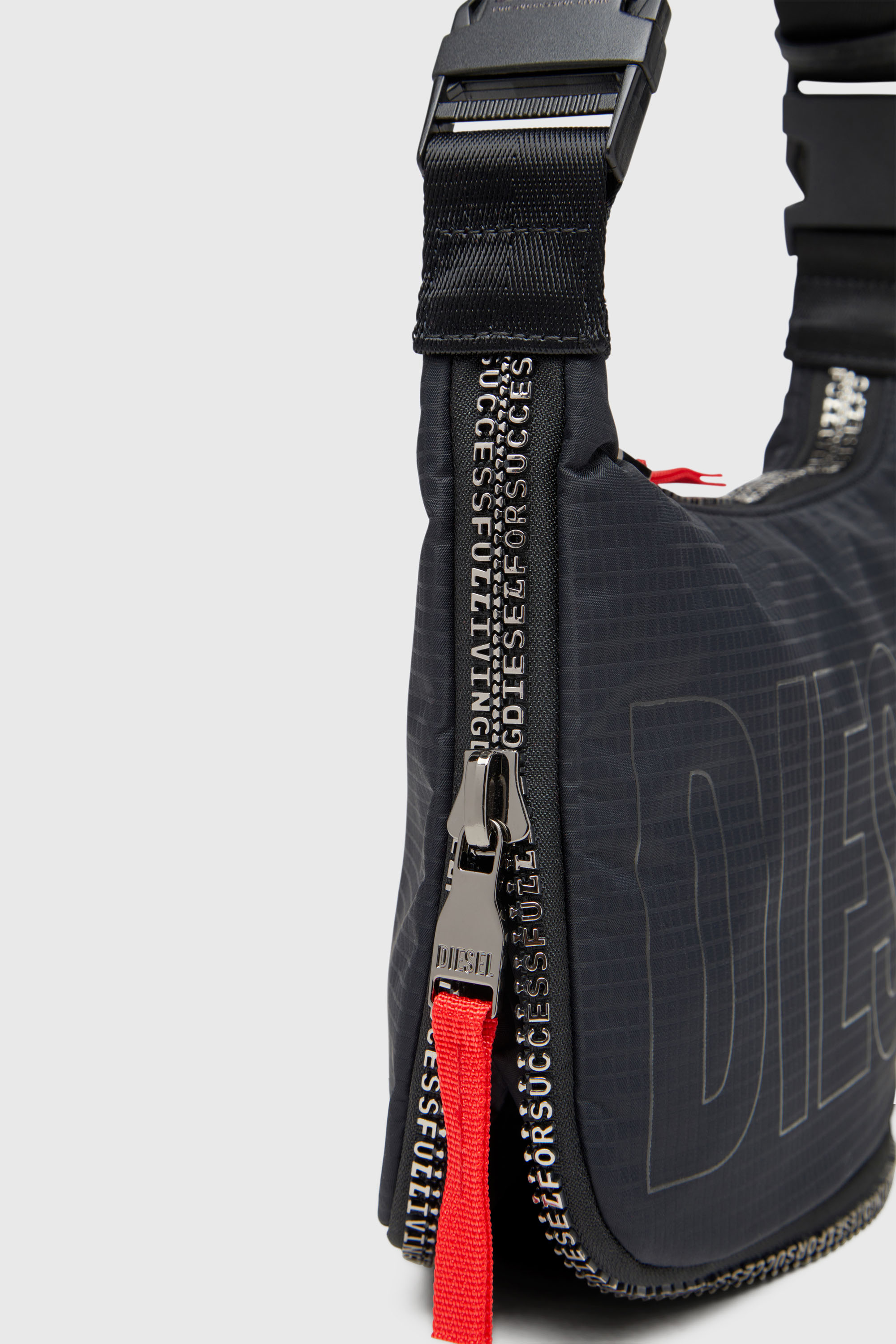 Diesel - ZIP-D CROSSBODY BAG X, Zip-D-Borsa trasformabile in shell jacquard Unisex in Nero - 6
