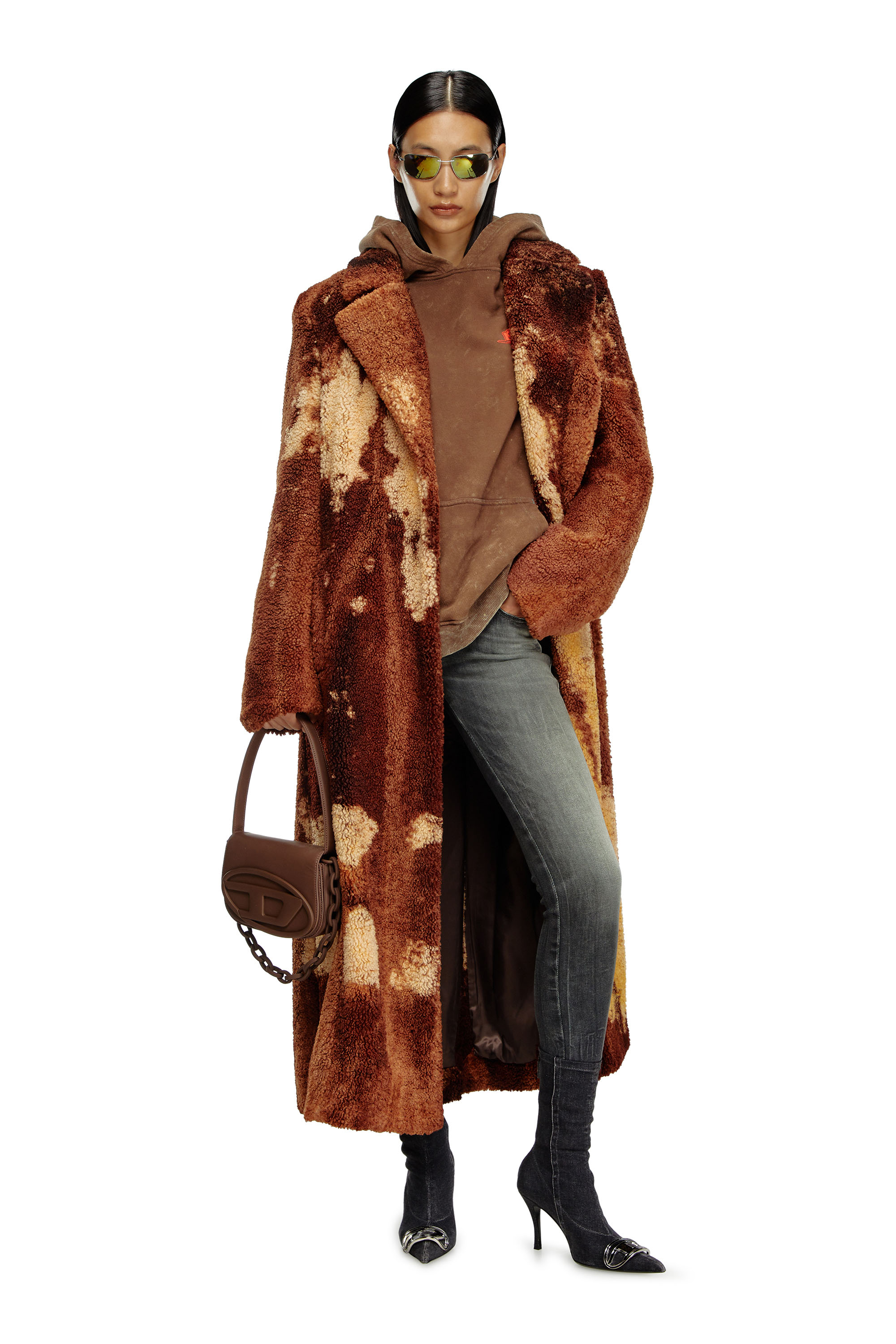 Diesel - W-ILLOW, Cappotto lungo in teddy trattato Donna in Marrone - 1