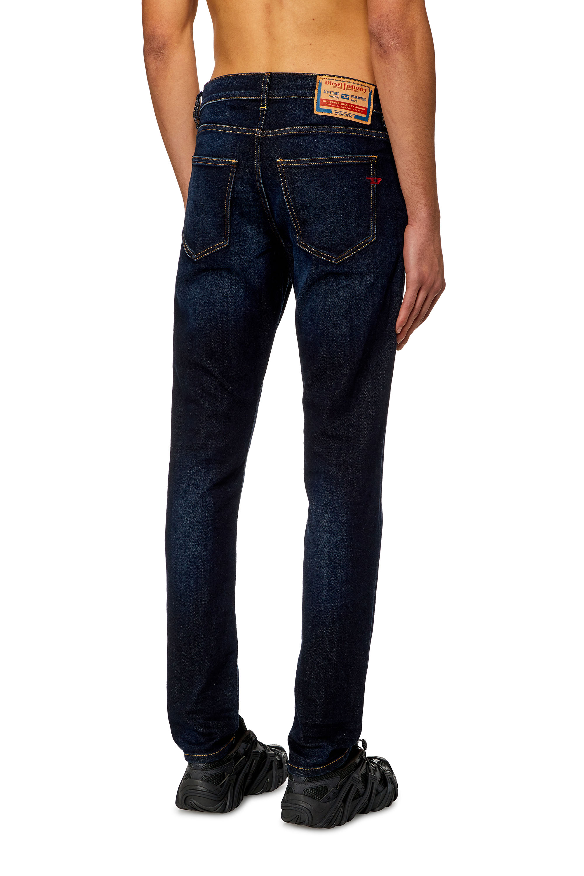 Diesel - Slim Jeans 2019 D-Strukt 009ZS, Blu Scuro - Image 2