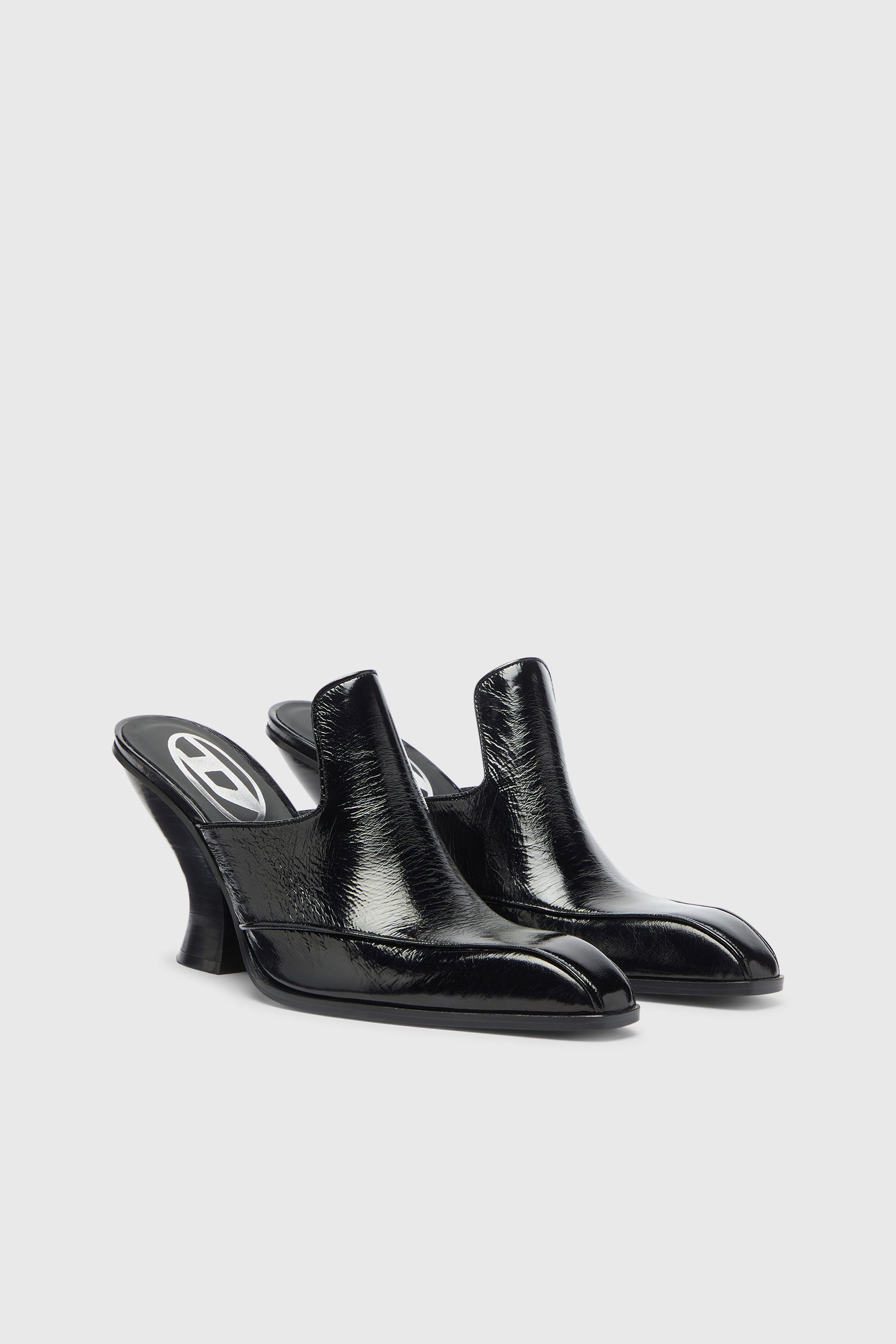 Diesel - D-LUFFY-75-MULE, D-Luffy - Mules stile western in pelle verniciata Donna in Nero - 2