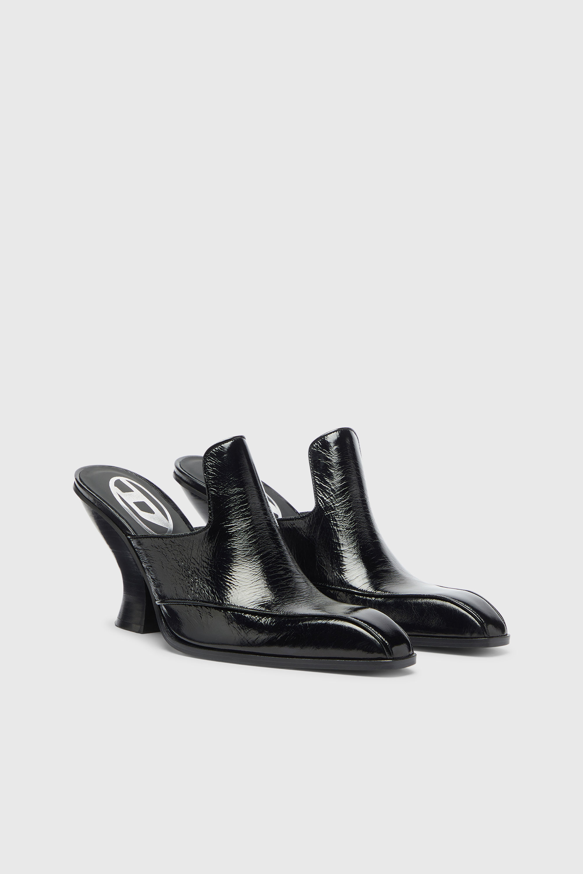 Diesel - D-LUFFY-75-MULE, D-Luffy - Mules stile western in pelle verniciata Donna in Nero - 2