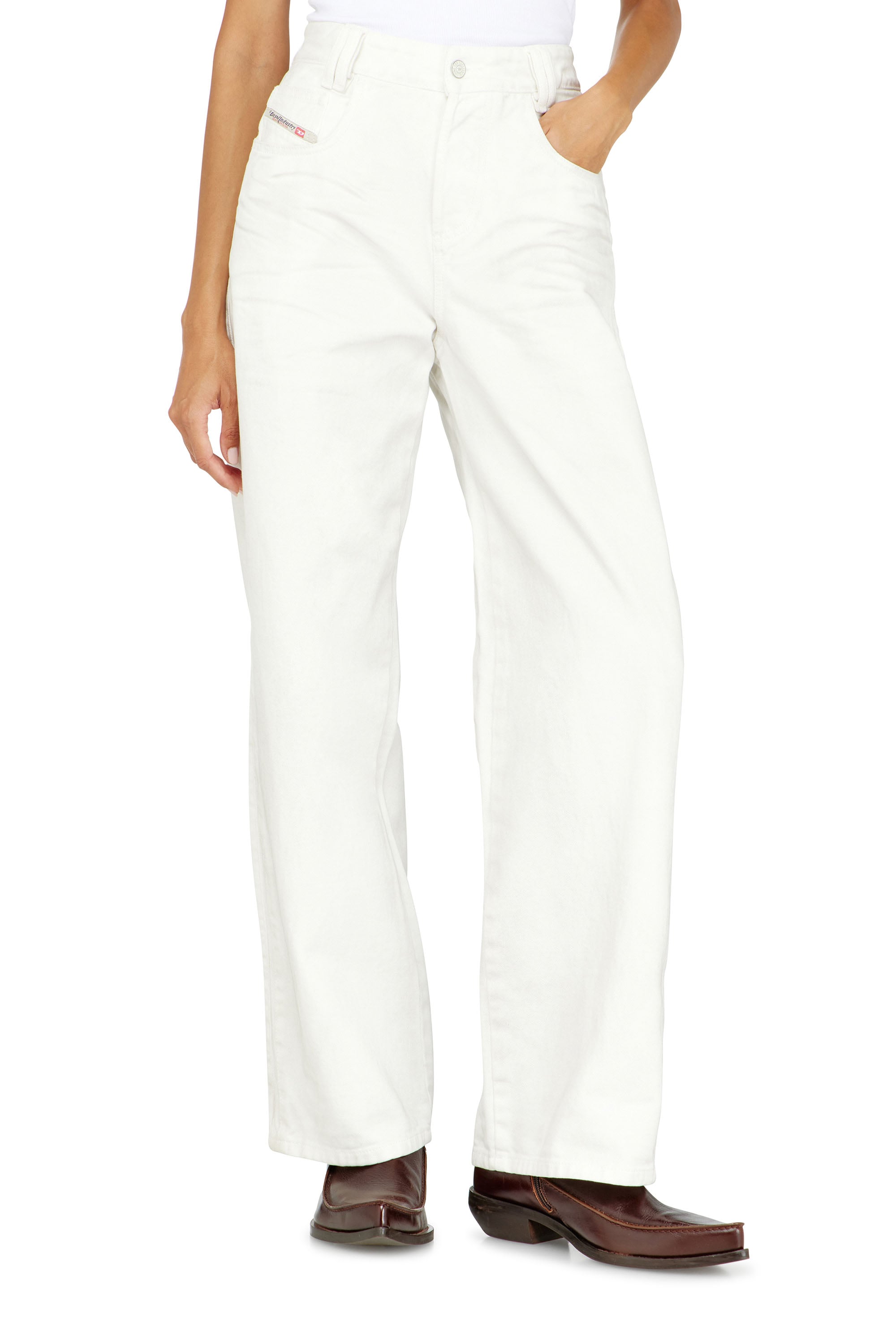 Diesel - Relaxed Jeans 1982 D-Hakou 007GG Unisex, Bianco - Image 1