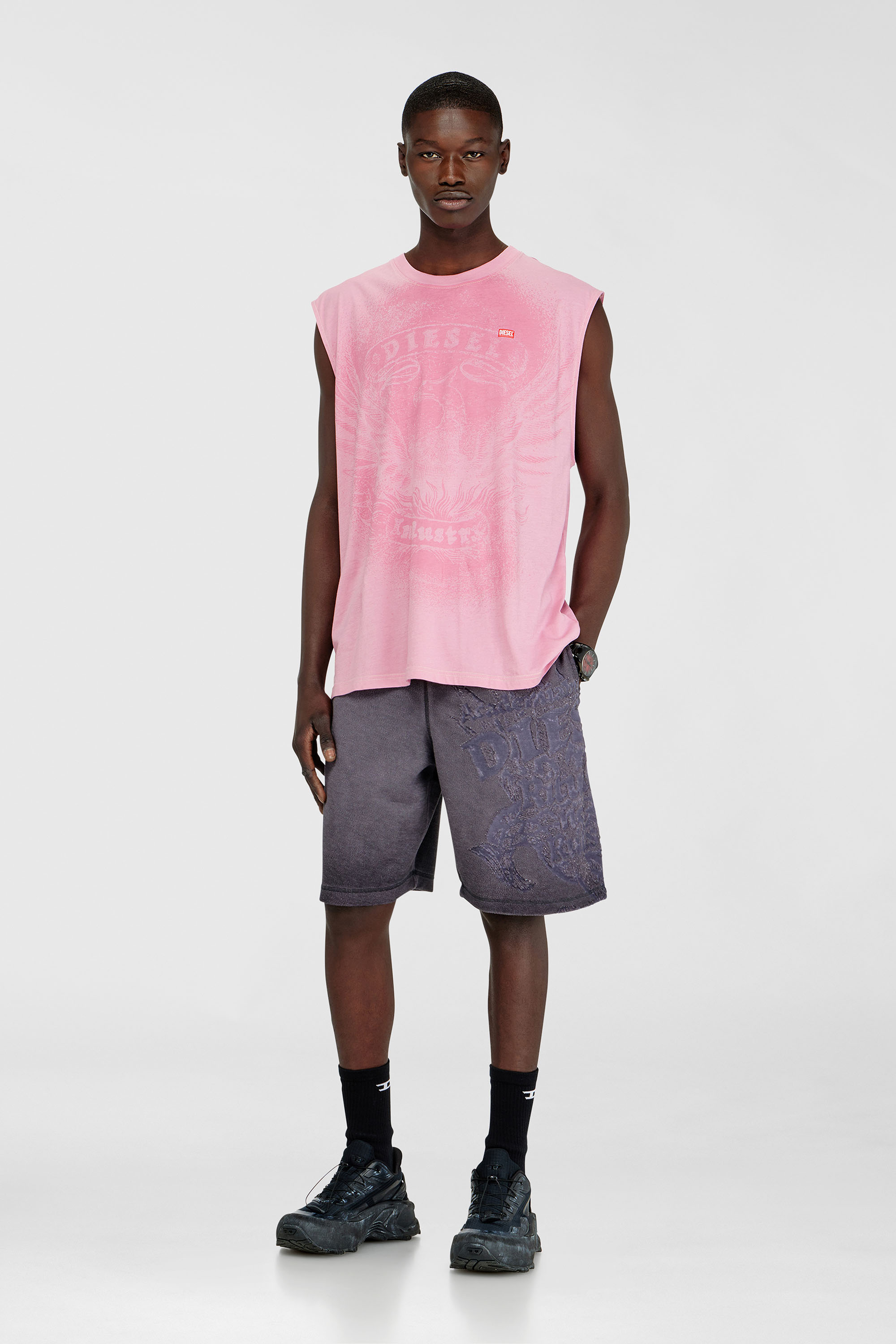 Diesel - T-BOXT-SL-NOTCH, Top senza maniche in cotone con grafica tono su tono Uomo in Rosa - 2