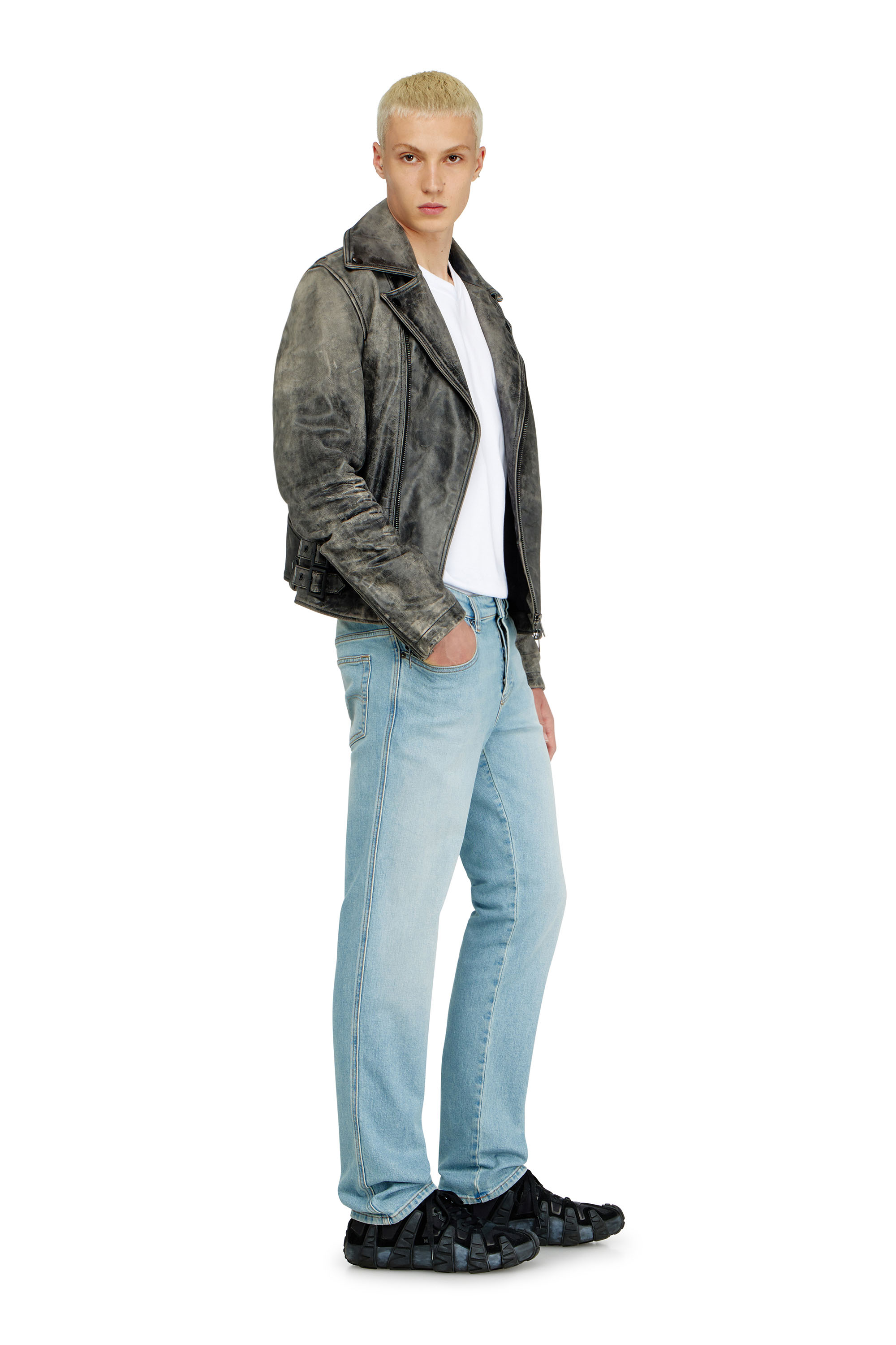 Diesel - Slim Jeans 1993 D-Vyl 0HDBI Uomo, Blu Chiaro - Image 4