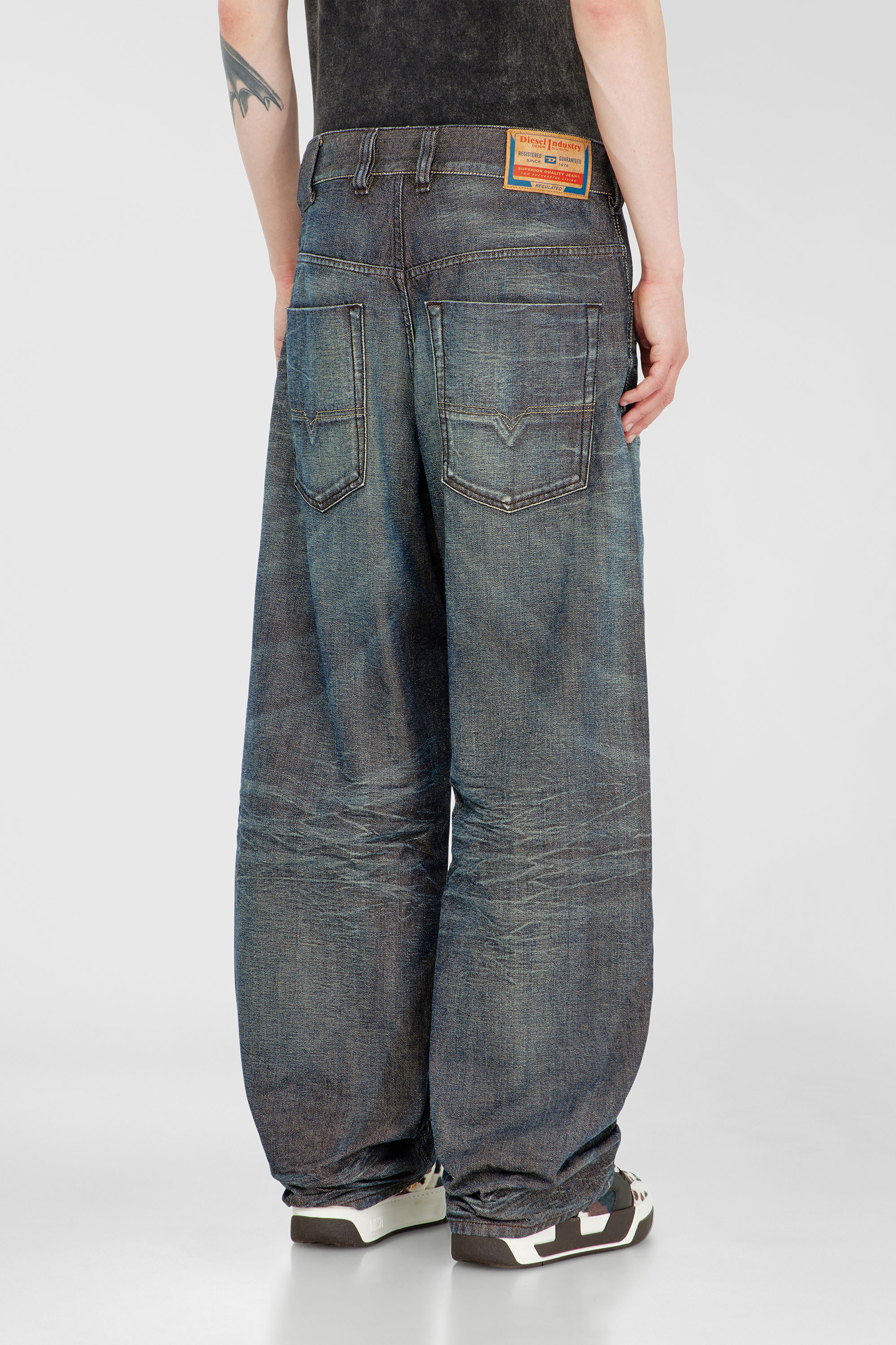Diesel - Relaxed Jeans 1997 D-Enim-M 007EM Unisex, Blu Scuro - Image 5