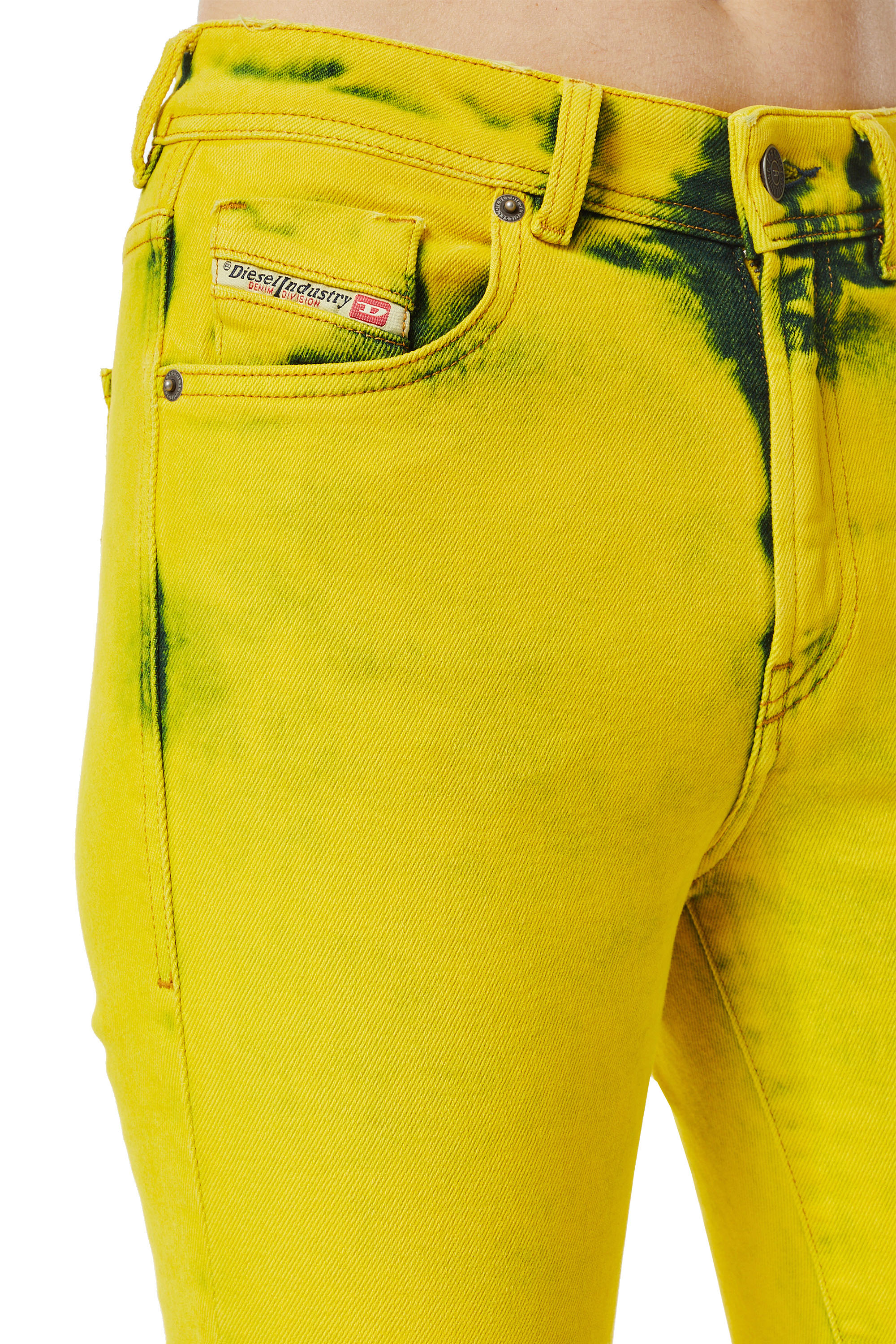 Diesel - 2004 09C95 Tapered Jeans, Giallo - Image 3