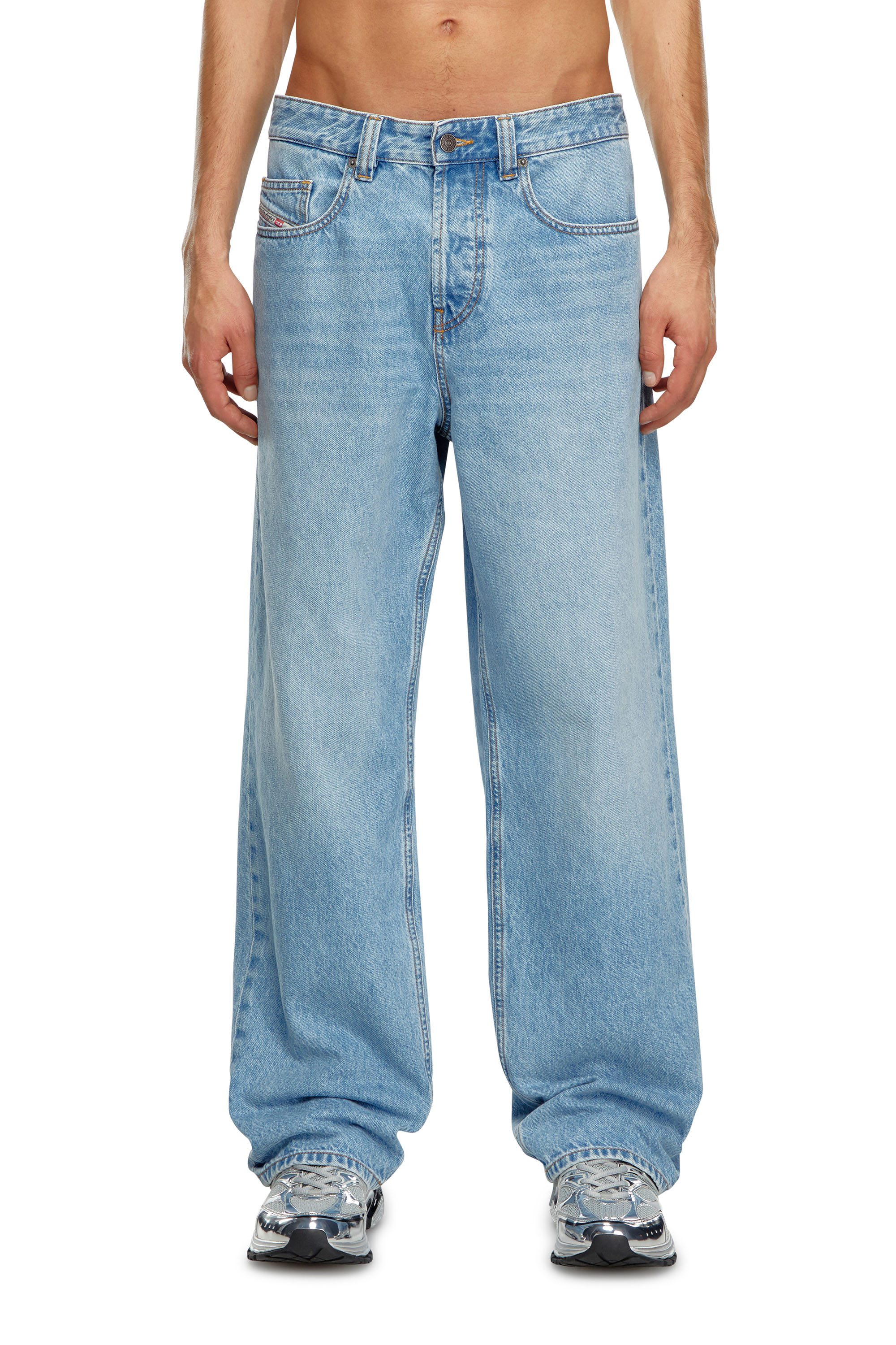 Diesel - Uomo Straight Jeans 2001 D-Macro 09I29, Blu Chiaro - Image 1