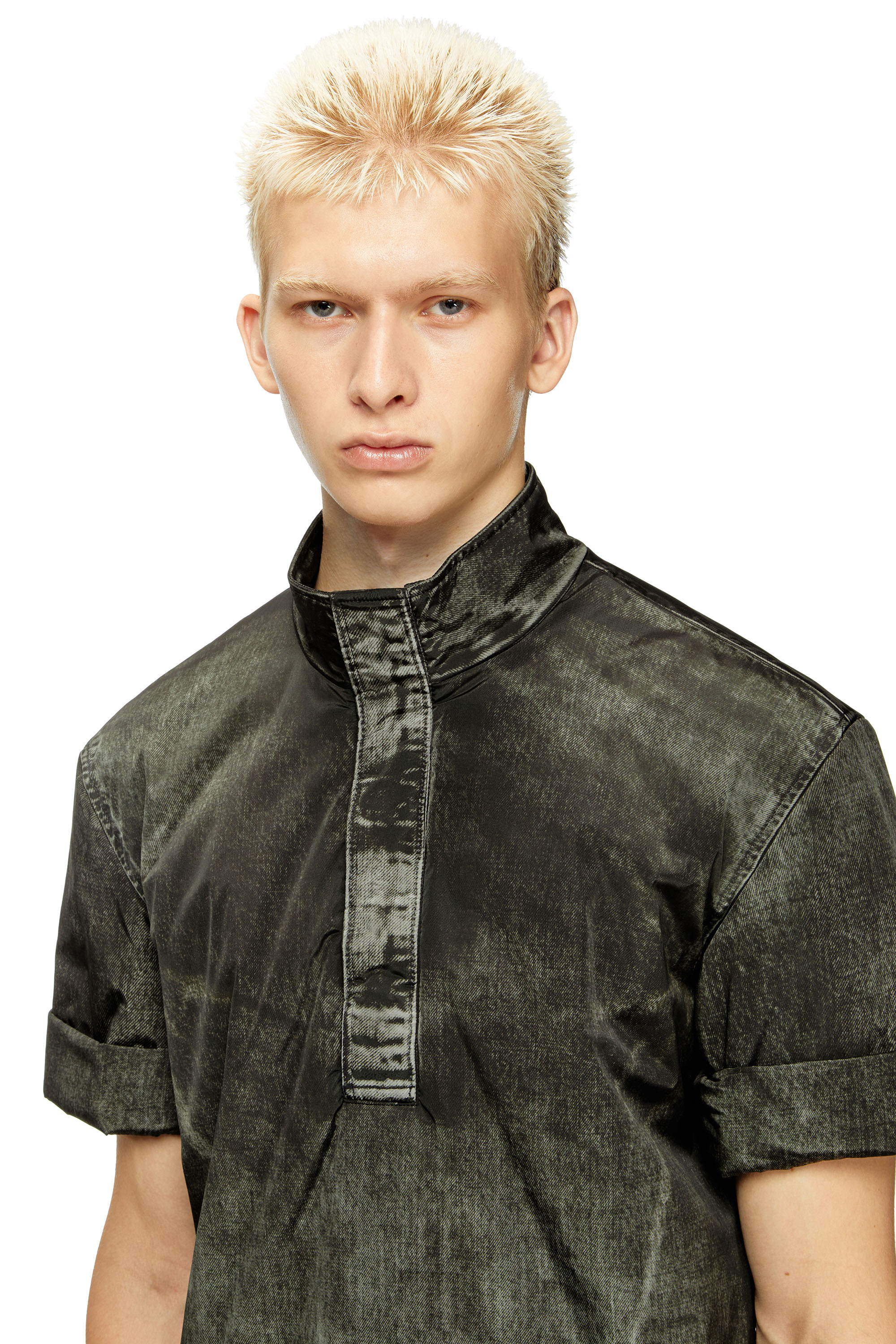 Diesel - J-VALOIS, Giacca a maniche corte con nylon effetto denim Uomo in Nero - 5