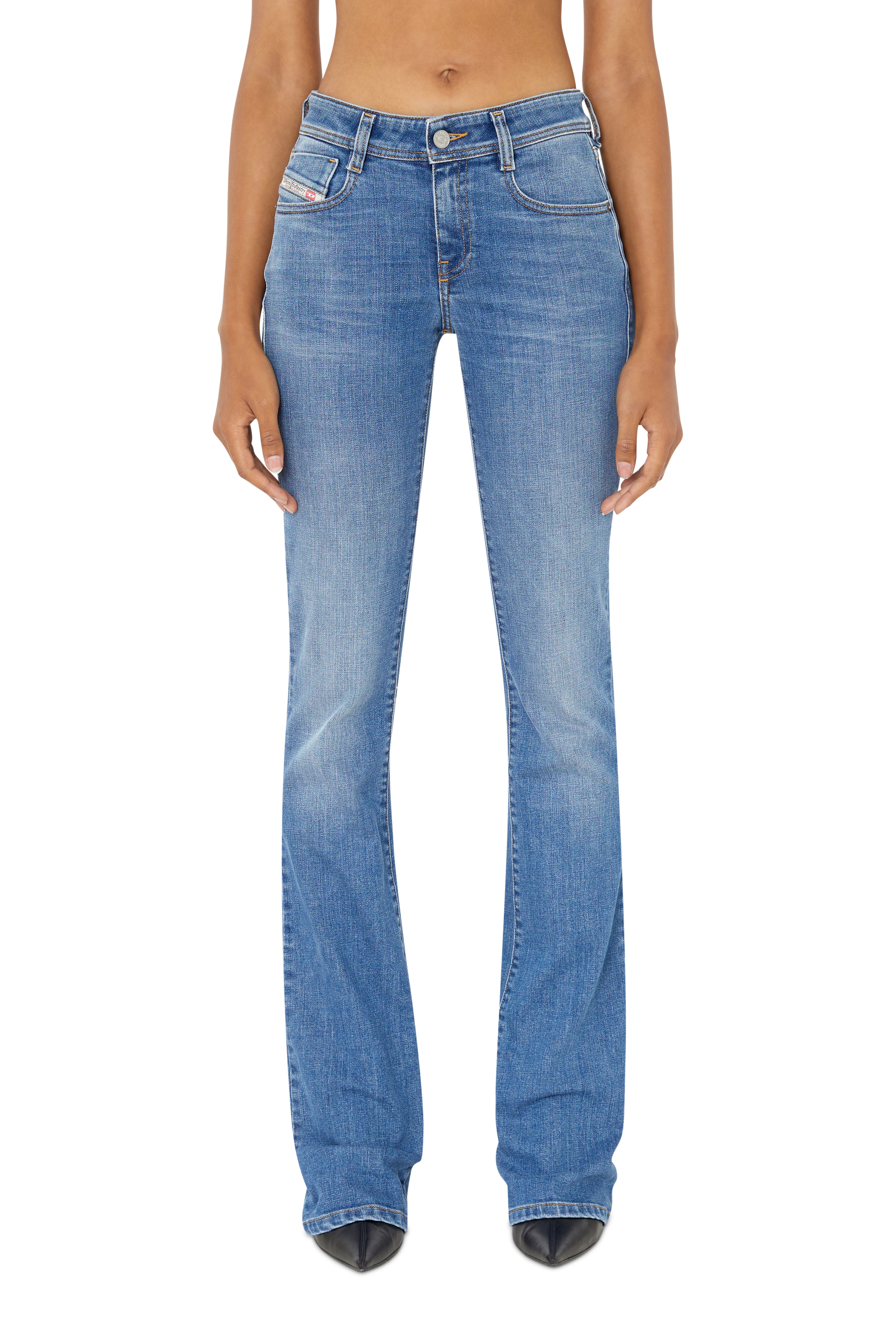 Diesel - 1969 D-EBBEY 09D47 Bootcut and Flare Jeans, Blu medio - Image 1