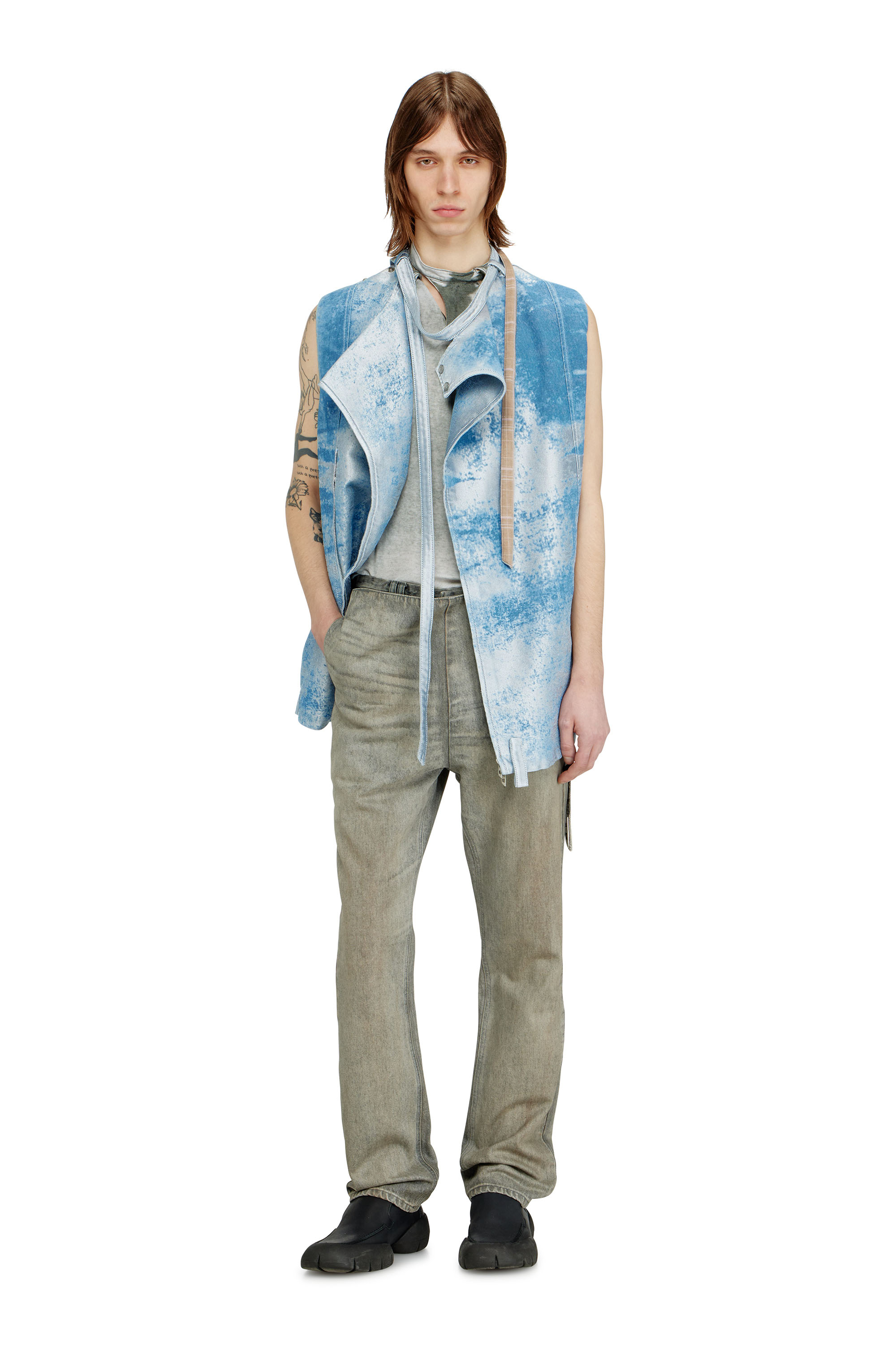 Diesel - D-LORMIL-FSI, Gilet in satin denim colorato Uomo in ToBeDefined - 2