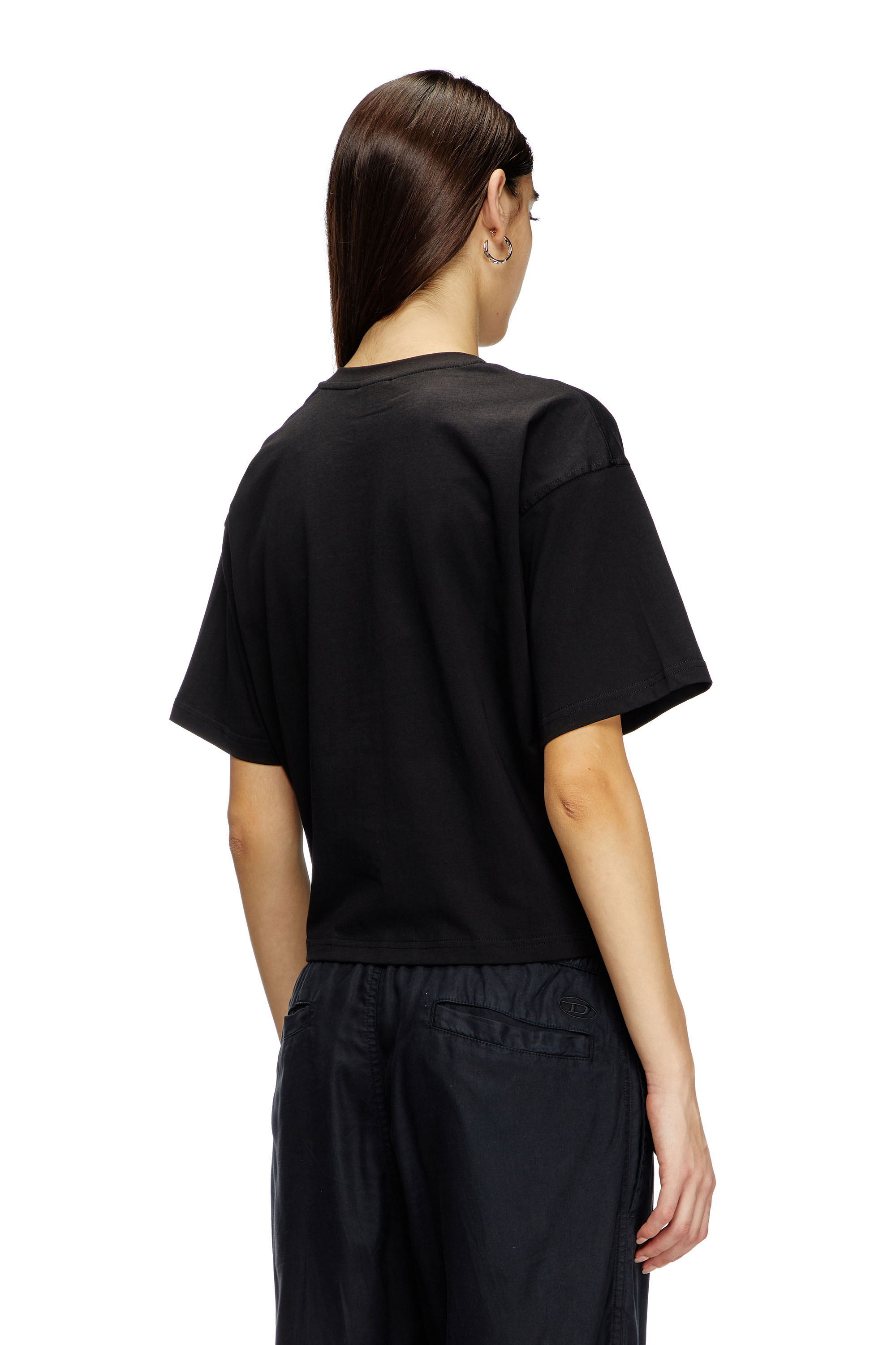Diesel - T-BUXT-CROP-OD, T-shirt boxy con Oval D cut-out Donna in Nero - 4