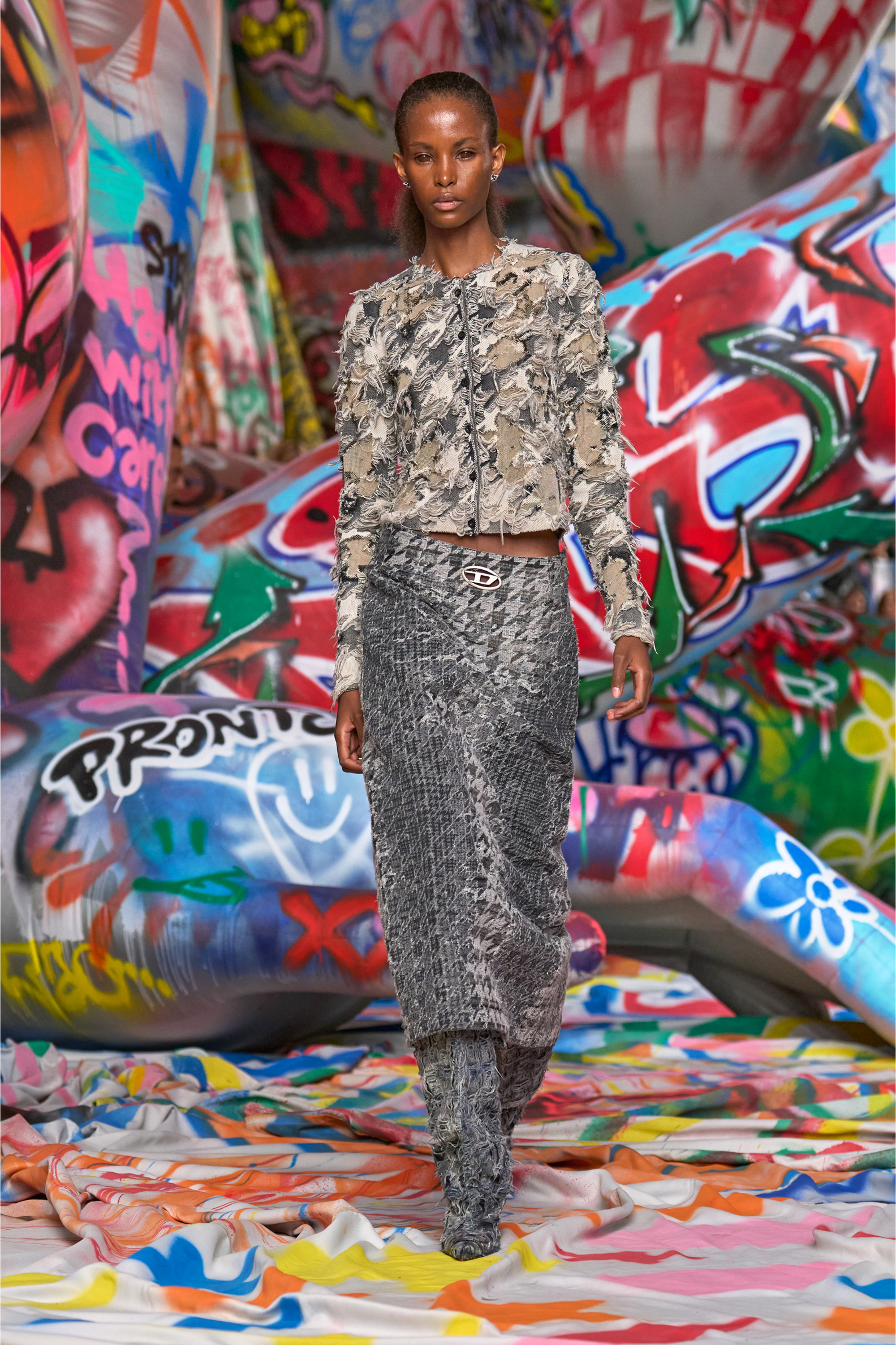 Diesel - M-SIBYLLA, Cardigan in jaquard dévoré con motivo a quadri Donna in Multicolor - 3