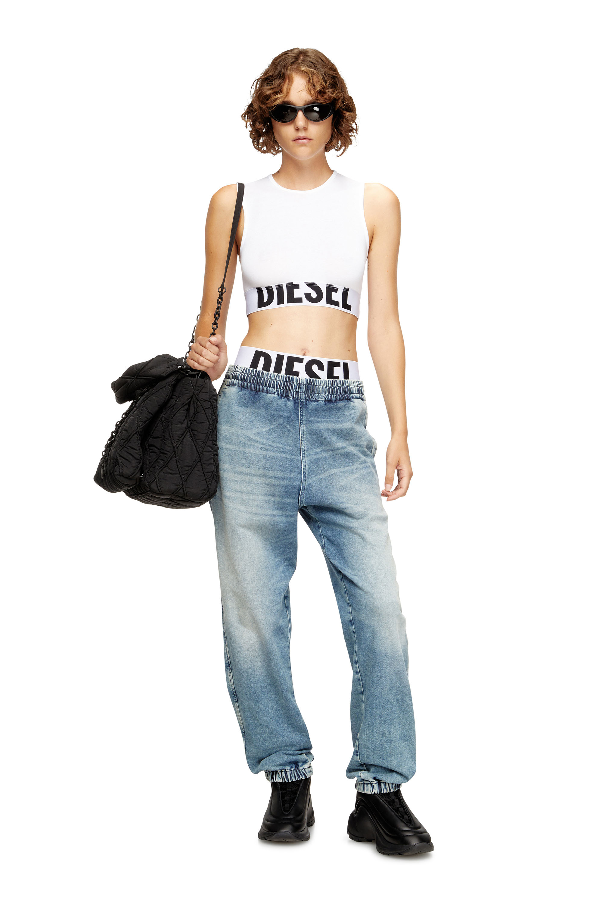 Diesel - ADA-D-POP, Crop top con logo tagliato Donna in Bianco - 4