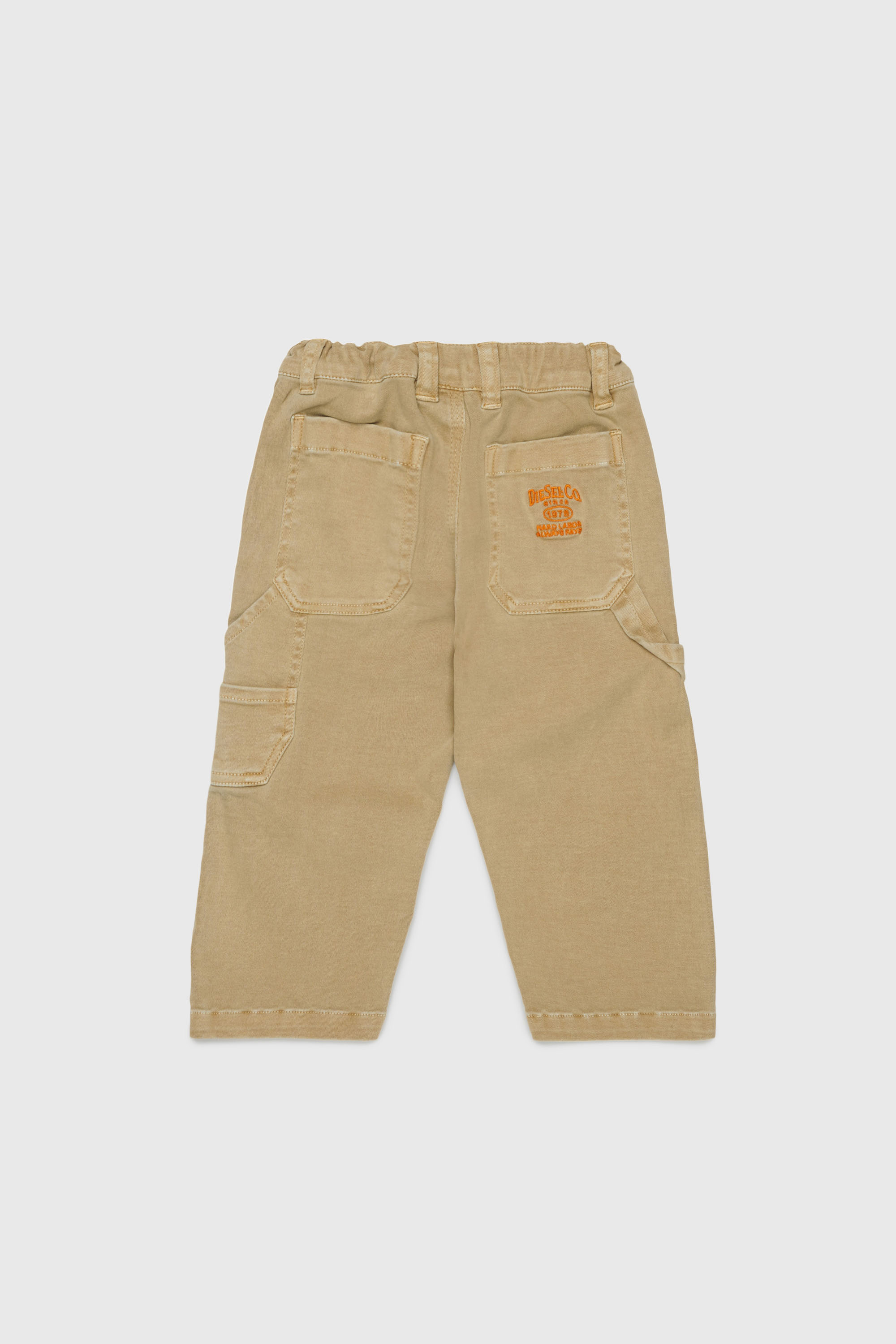 Diesel - PELINIB, Pantaloni stile workwear in cotone stretch Uomo in Marrone - 2