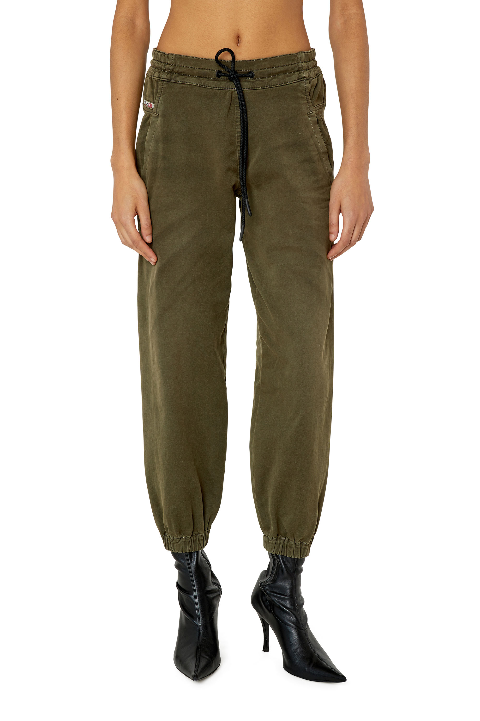 Diesel - Krailey JoggJeans® 0670M Boyfriend, Verde Militare - Image 1