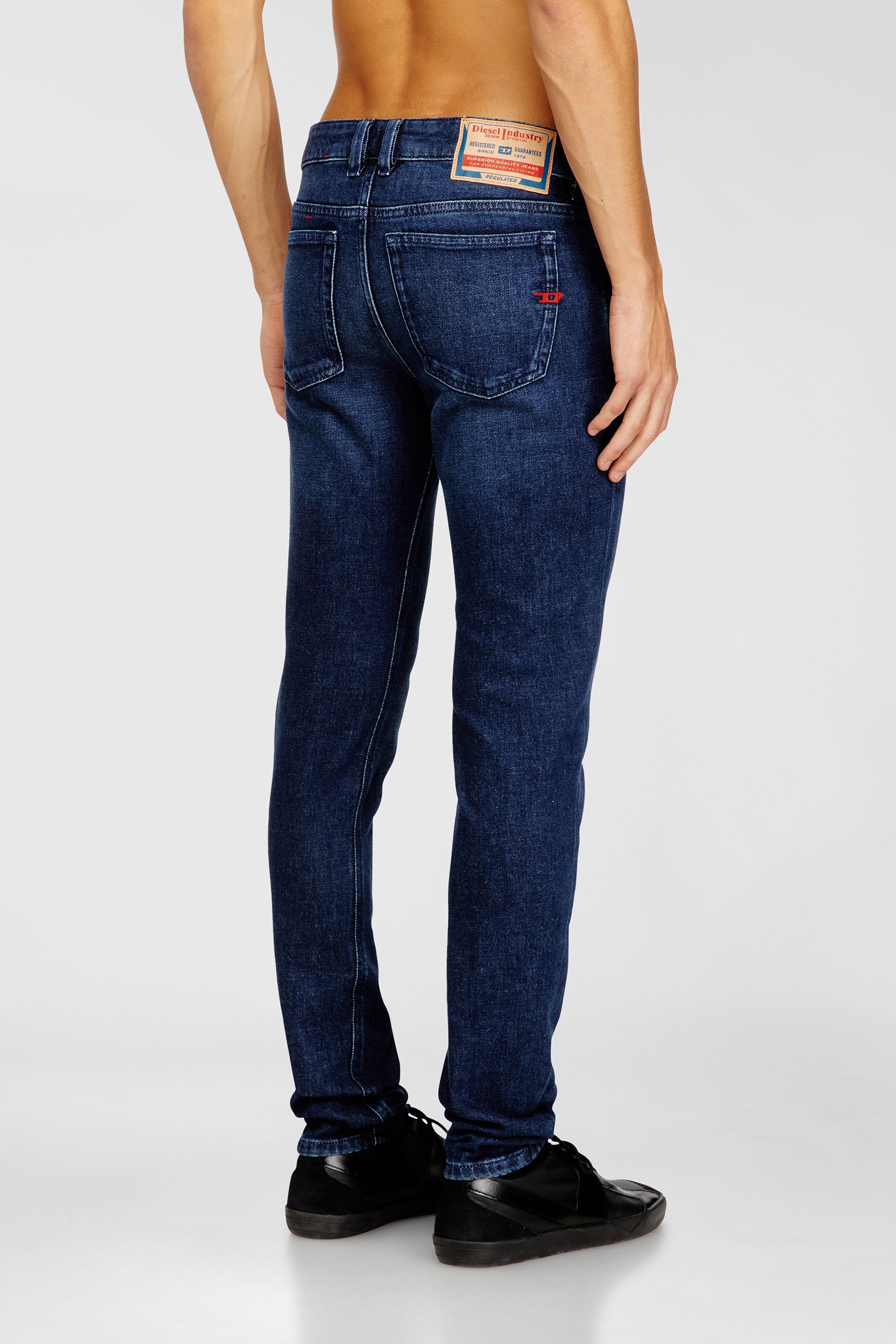 Diesel - Skinny Jeans 1979 Sleenker 0ADBF Uomo, Blu Scuro - Image 3