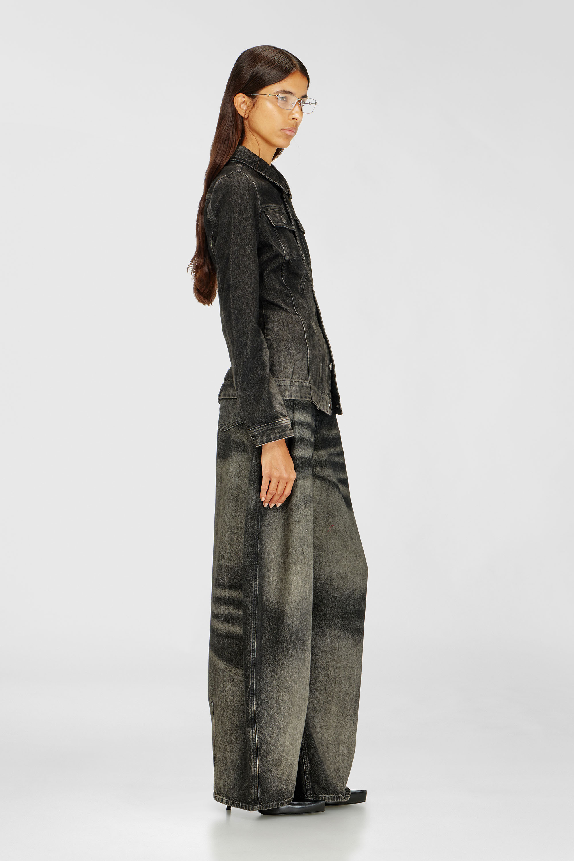 Diesel - Relaxed Jeans 1987 D-Khelz 09R33 Donna, Nero/Grigio scuro - Image 2