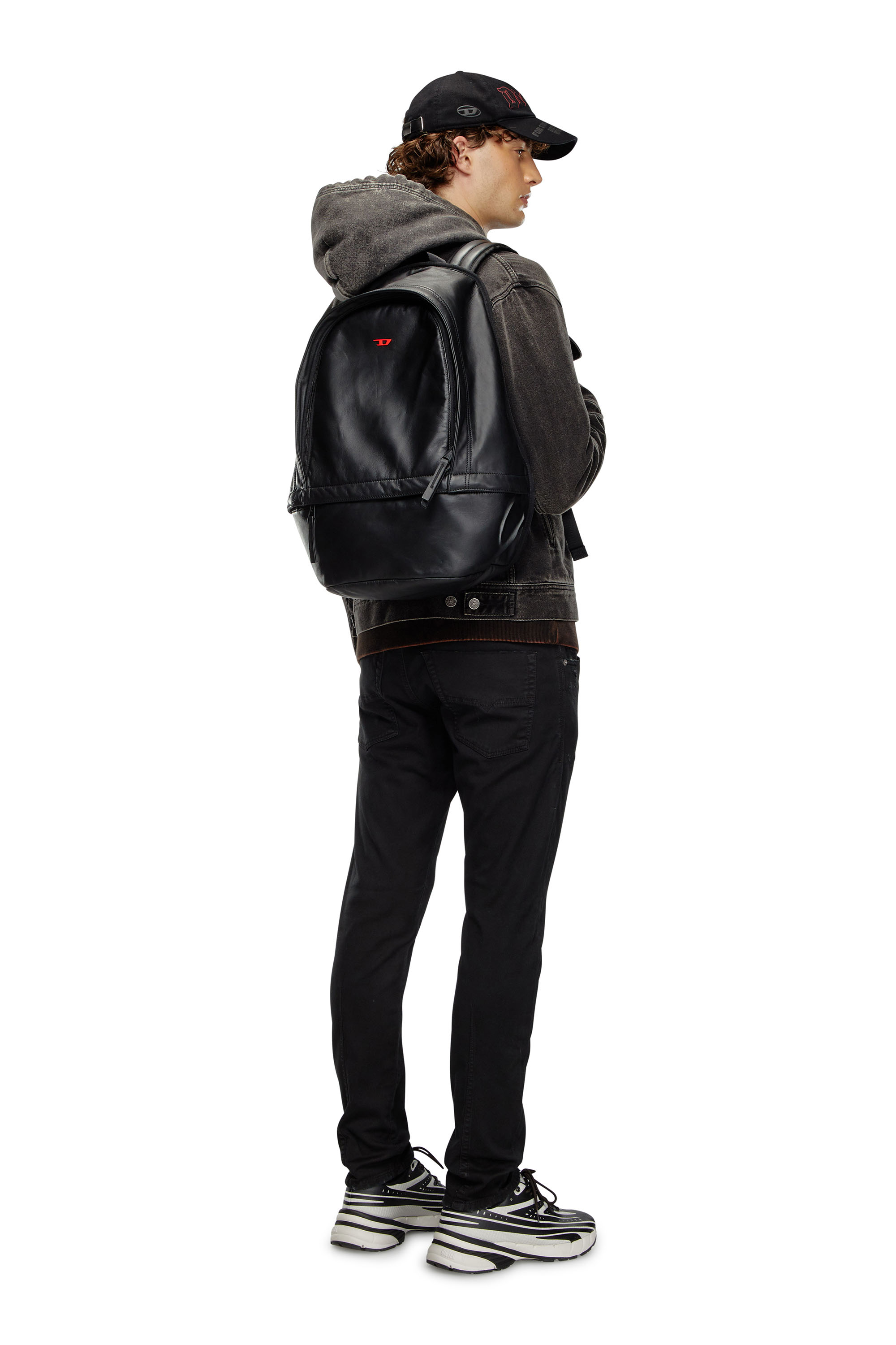 Diesel - RAVE BACKPACK, Rave-Zaino in pelle con D in metallo Uomo in Nero - 6