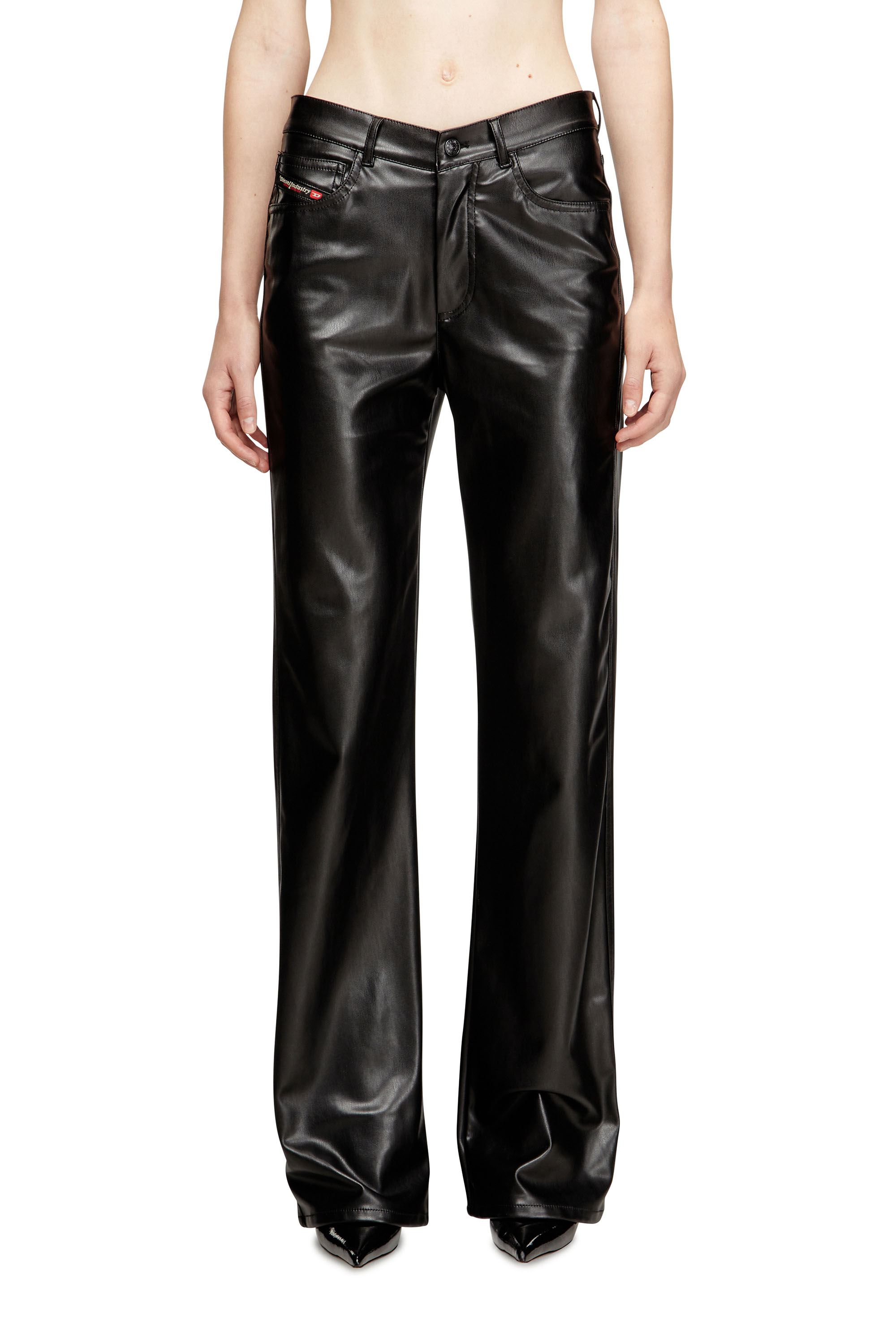 Diesel - P-LAIN, Pantalone 5 tasche in tessuto coated Donna in Nero - 1