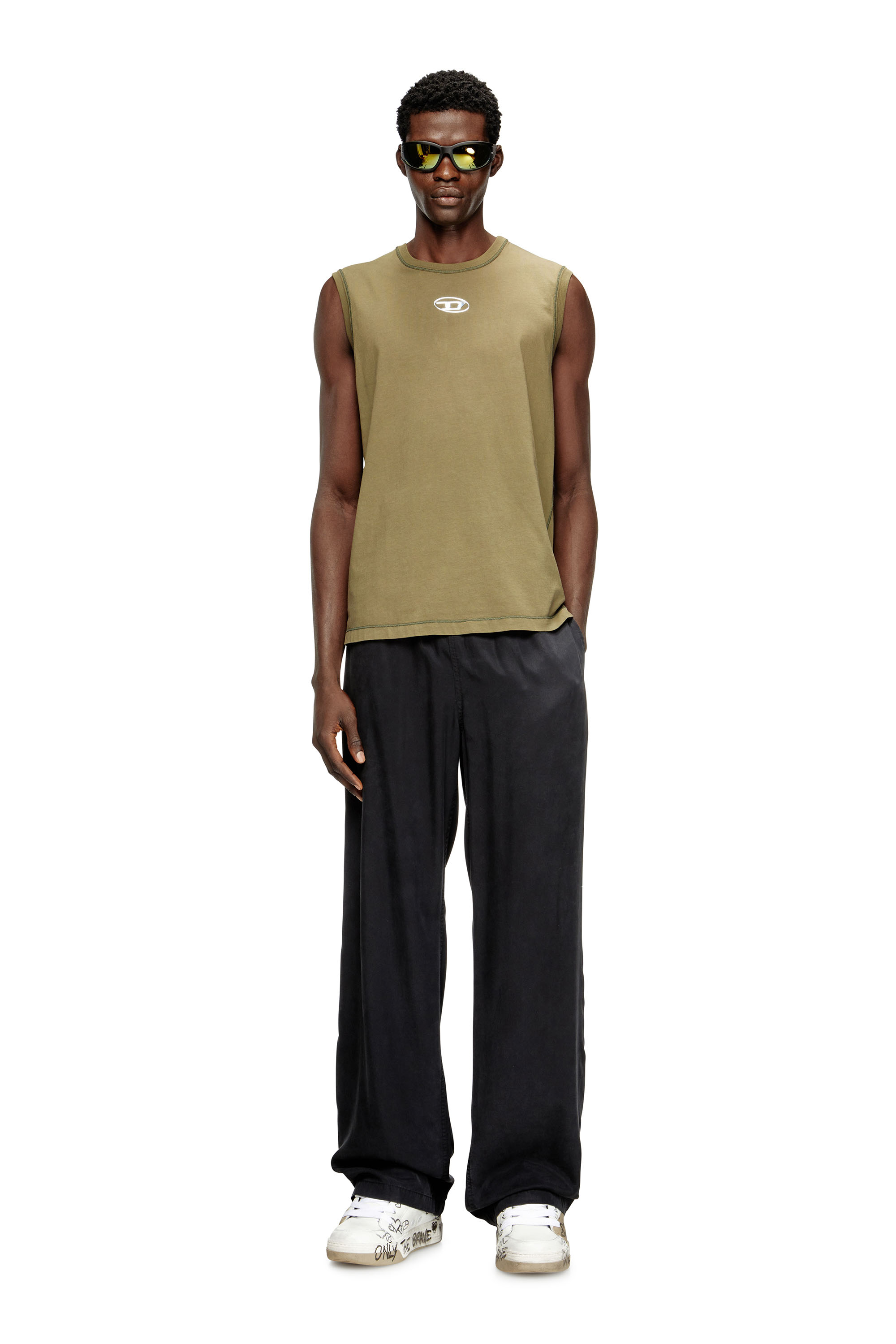 Diesel - T-BISCO-IOD, Top in cotone senza maniche con Oval D metallizzata Uomo in Verde - 1