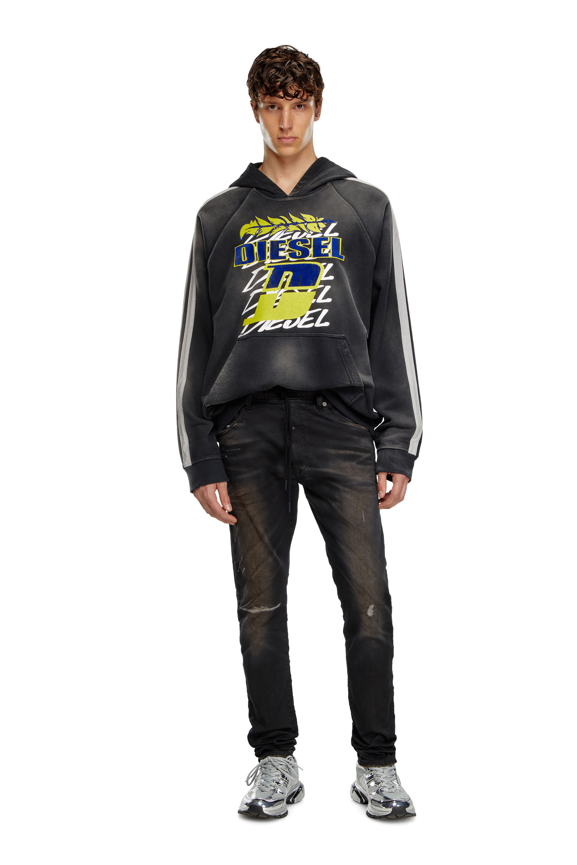 Diesel - Regular 2030 D-Krooley Joggjeans&reg; 068LW Uomo, Nero - Image 1