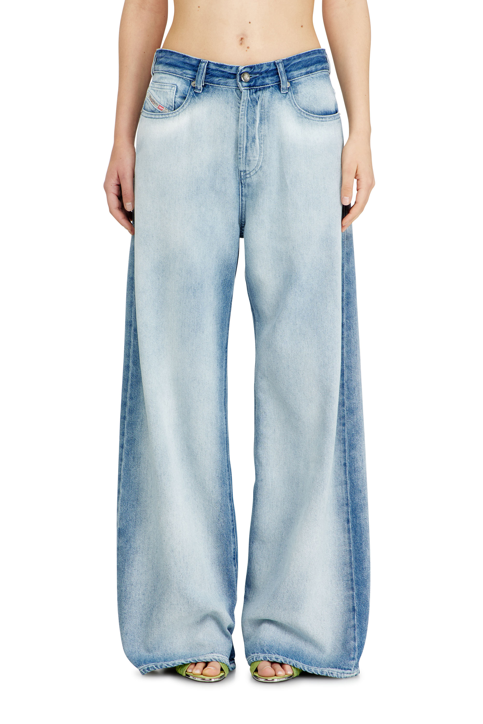 Diesel - Relaxed Jeans 1996 D-Sire 09P29 Donna, Blu Chiaro - Image 1