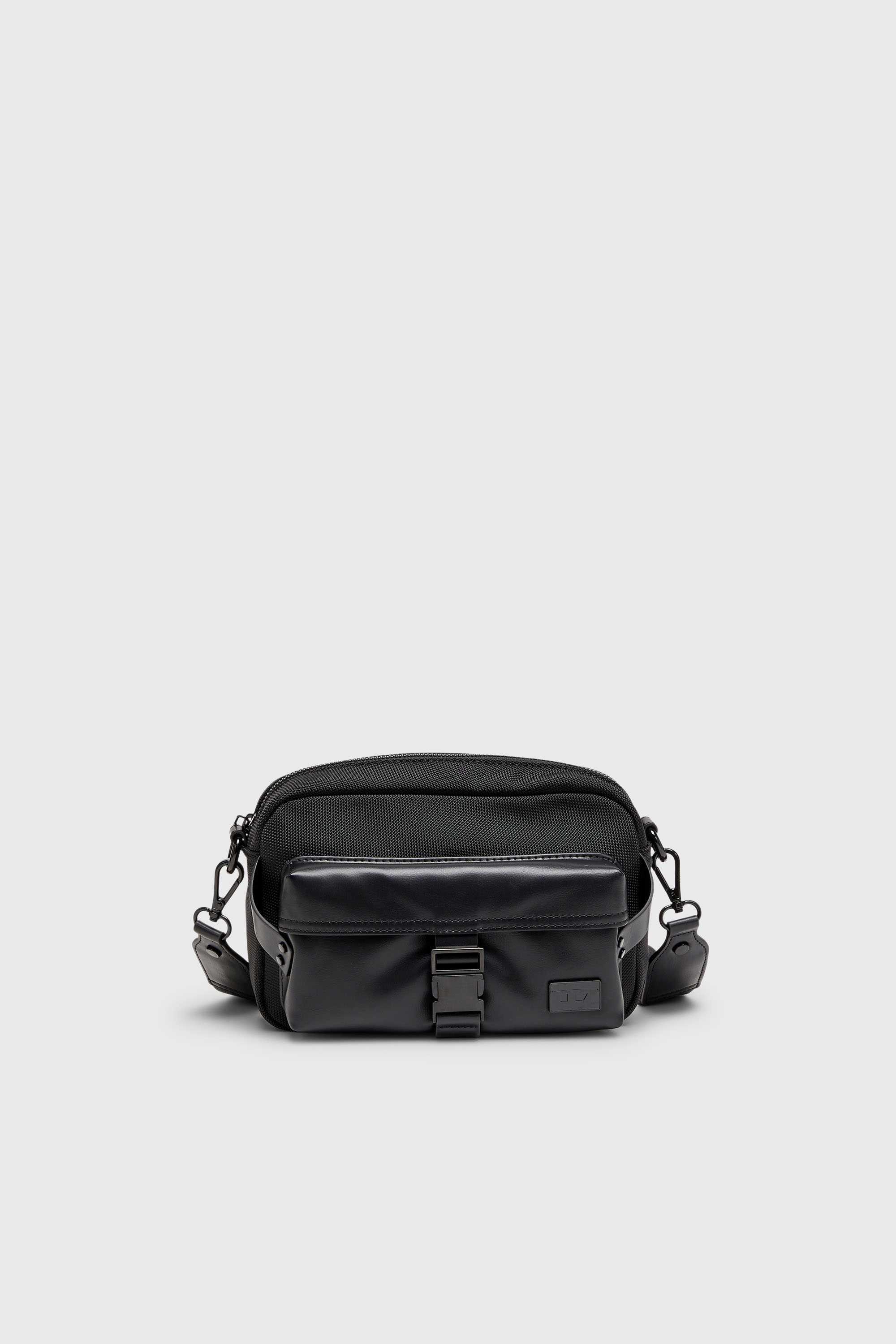 Diesel - MULTI-PKTS CAMERA BAG X, Multi-Pkts - Borsa a tracolla in nylon con tasca a patta Unisex in Nero - 1