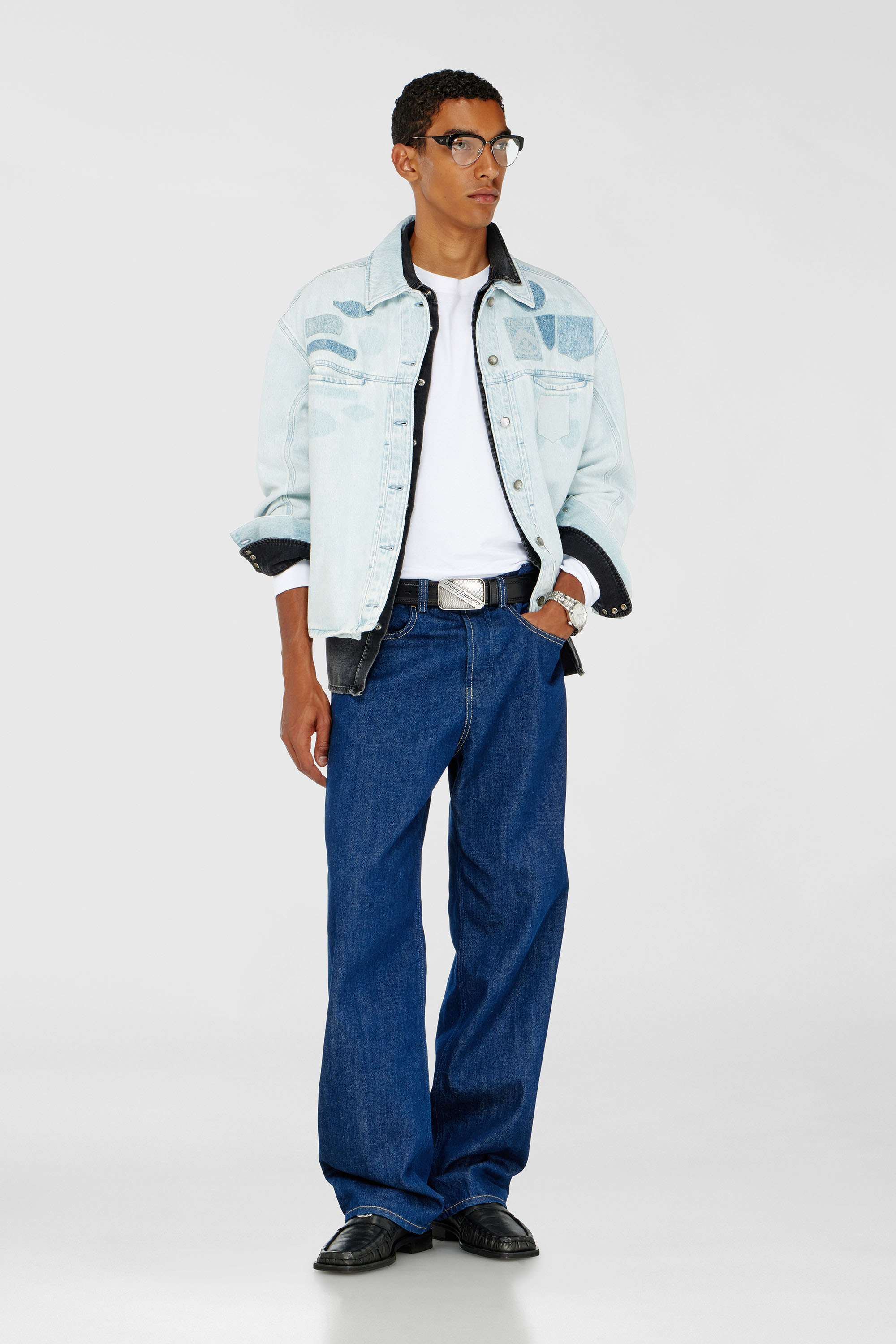 Diesel - D-RYMAVO-S, Camicia oversize in denim con effetti patch Unisex in Blu - 2