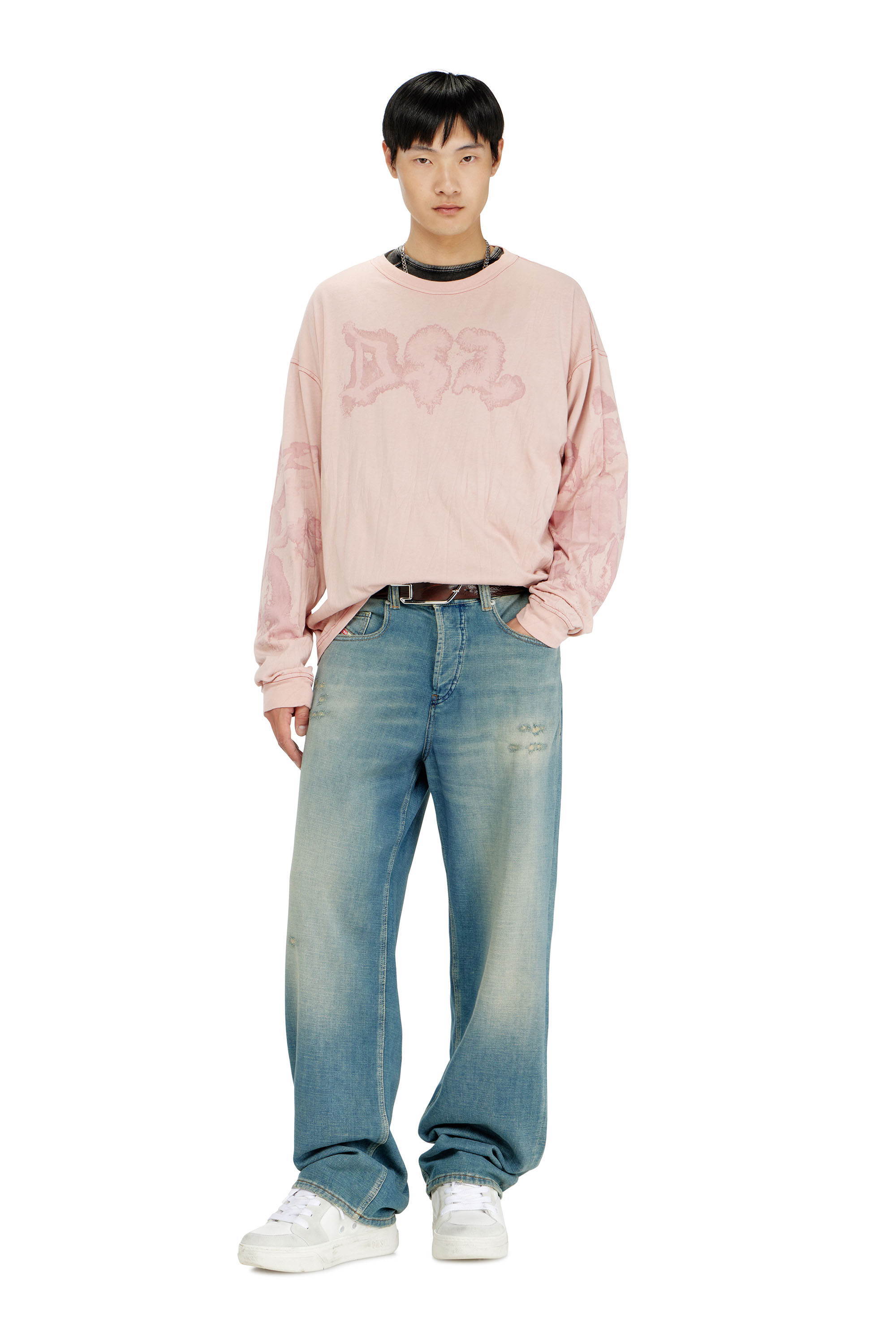 Diesel - T-BOXT-LS-AA4, T-shirt relaxed a manica lunga con stampa macchiata Uomo in ToBeDefined - 2
