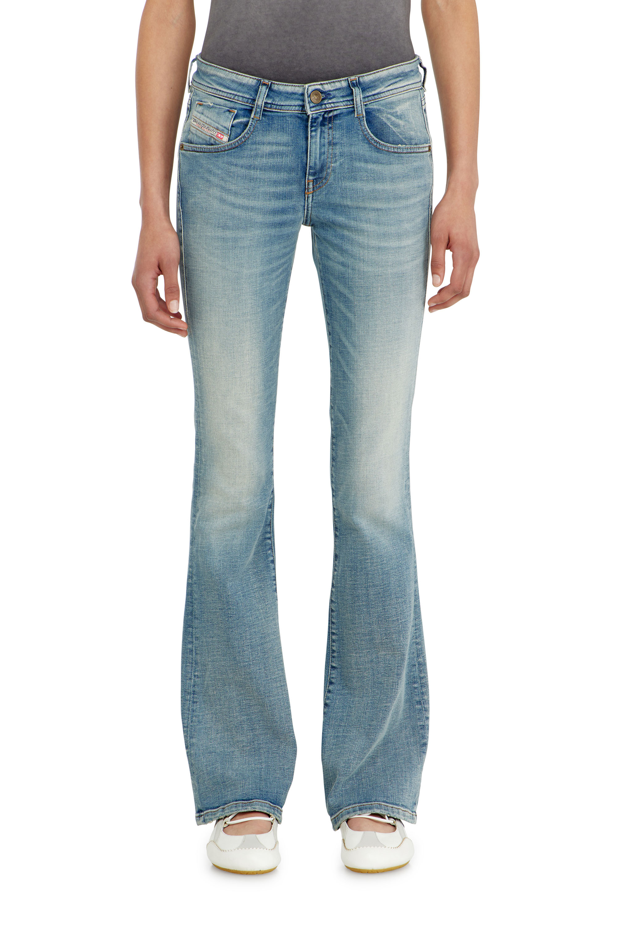 Diesel - Bootcut Jeans 1969 D-Ebbey 09P42 Donna, Blu Chiaro - Image 4