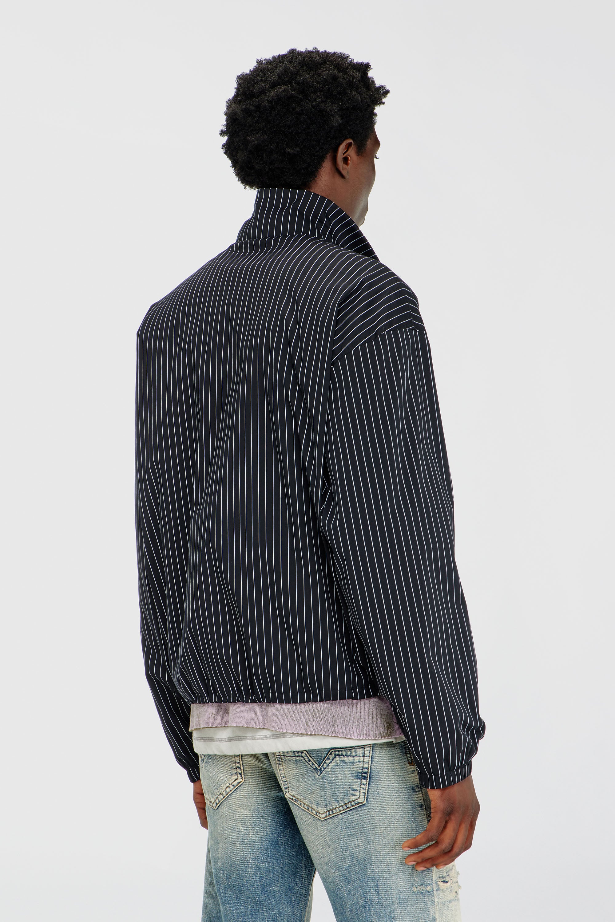 Diesel - J-CORSAR-NJCA, Giacca in nylon a righe con ricamo fenice Uomo in Nero - 4