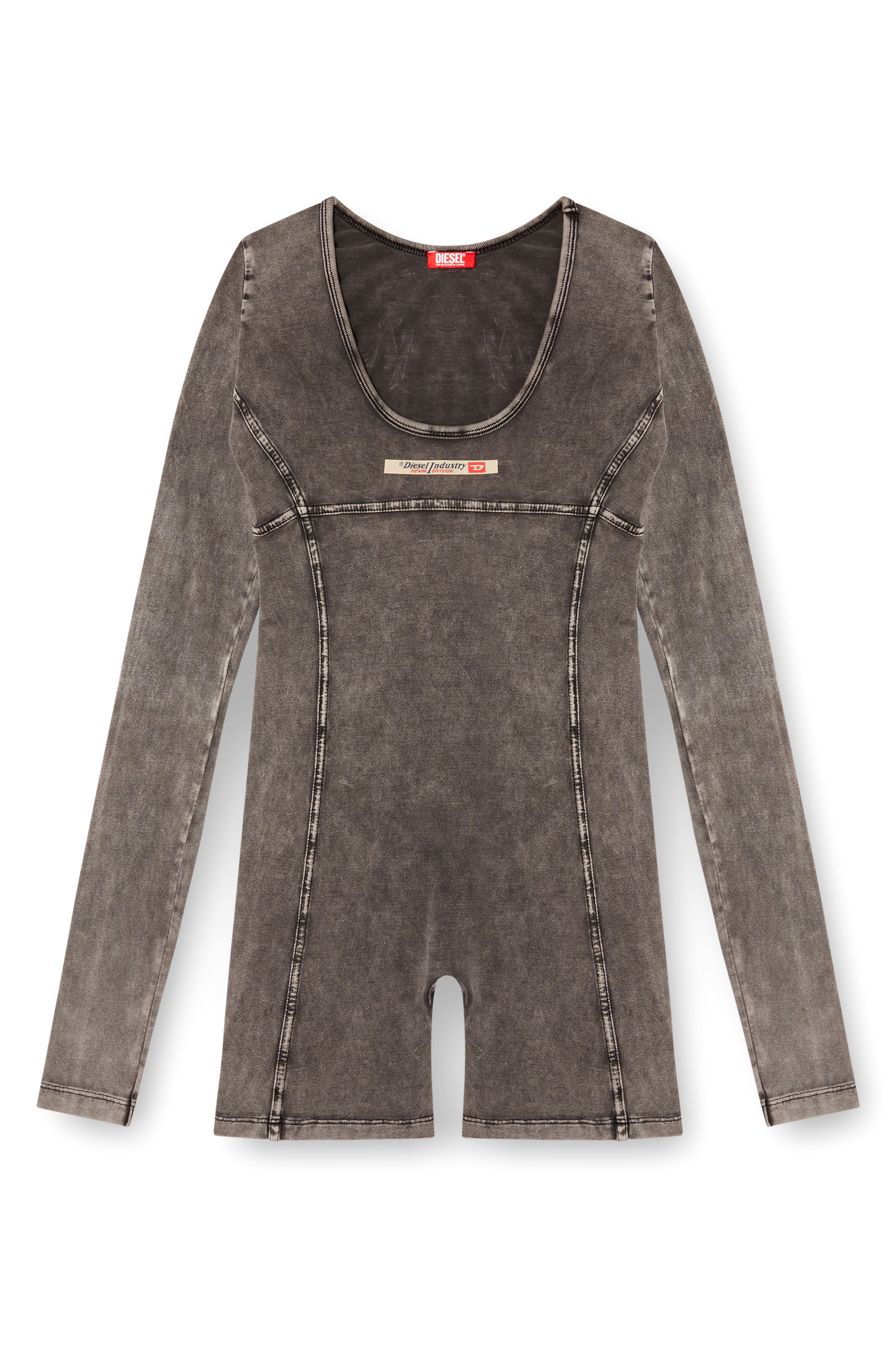 PHOEBE-DNM, Grigio scuro