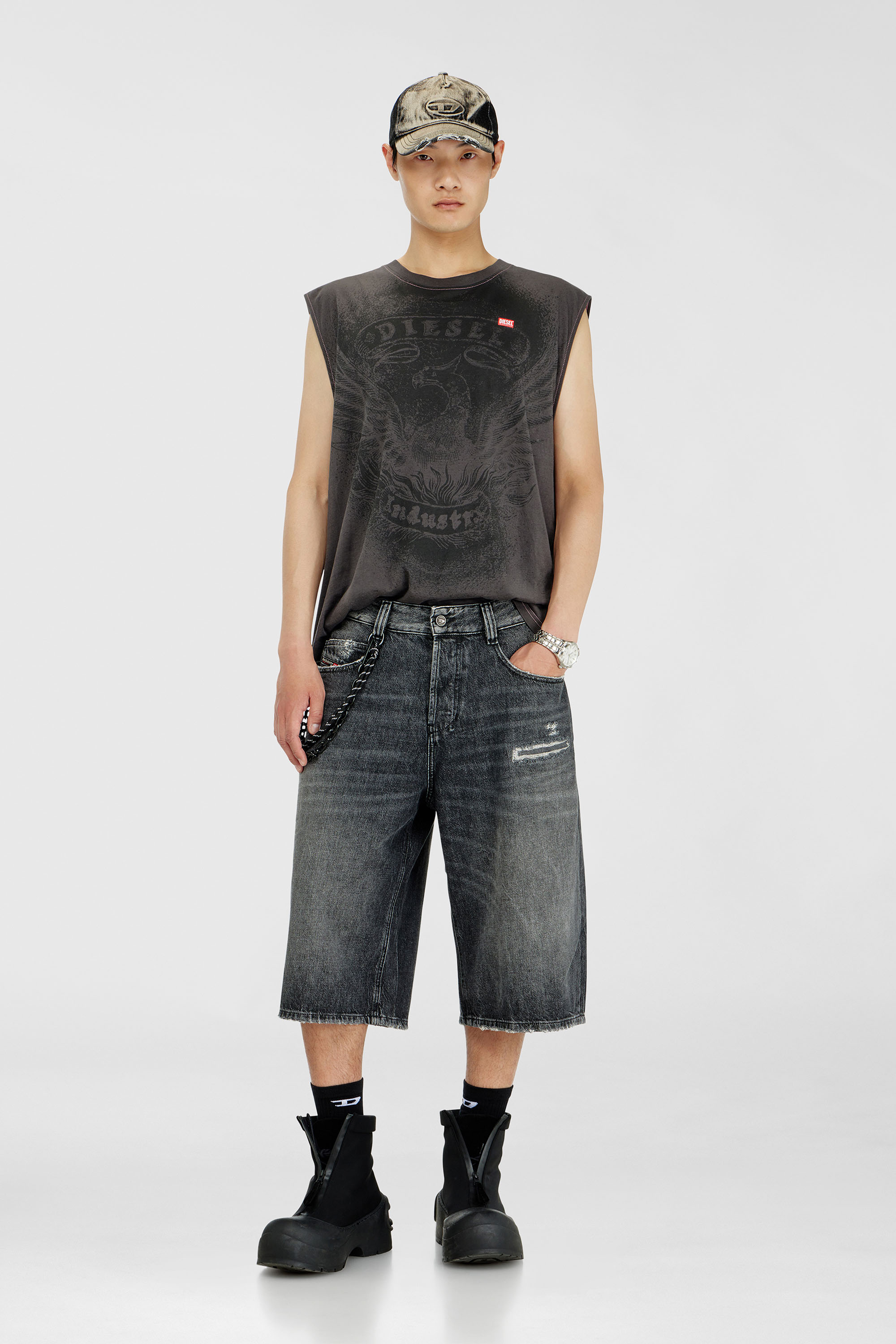 Diesel - D-ENIM-M-SHORT, Pantaloni corti relaxed in denim con rotture Unisex in Grigio - 1
