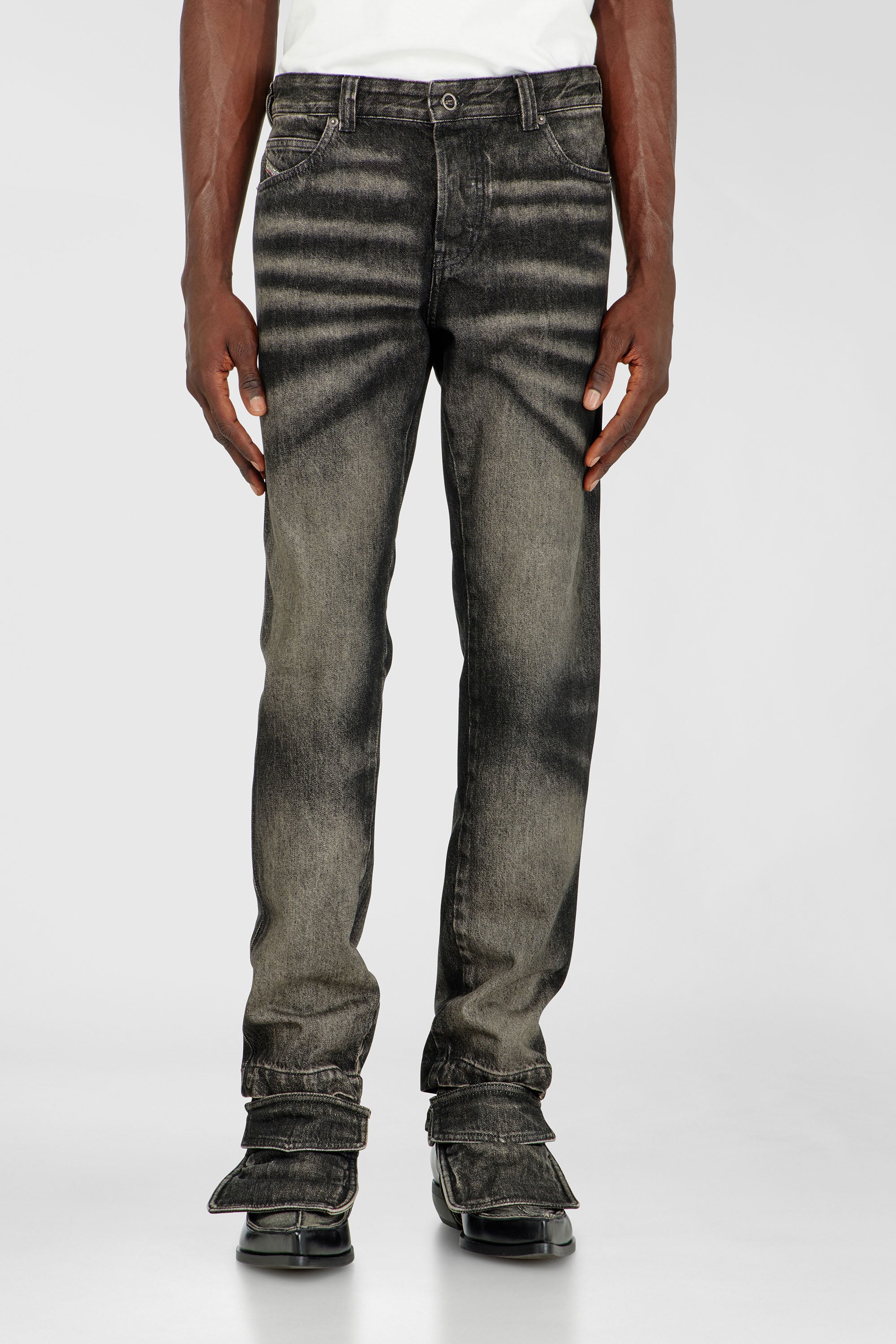 Diesel - Slim Jeans D-Ghetvyl 09R33 Uomo, Nero/Grigio scuro - Image 1