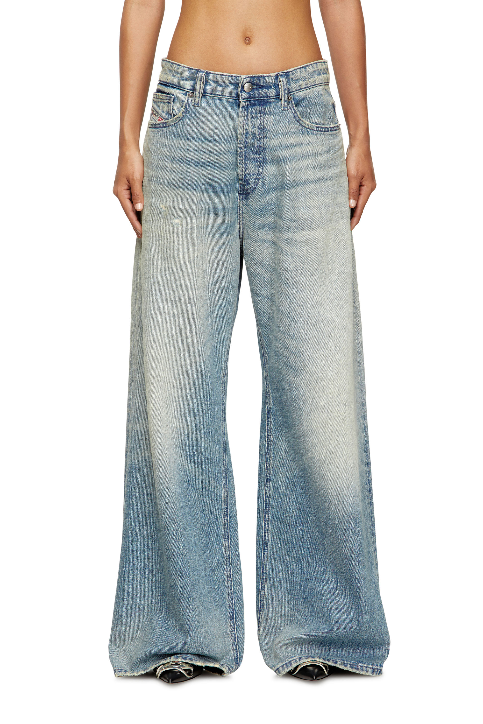 Diesel - Relaxed Jeans 1996 D-Sire 0DBEC Donna, Blu Chiaro - Image 1