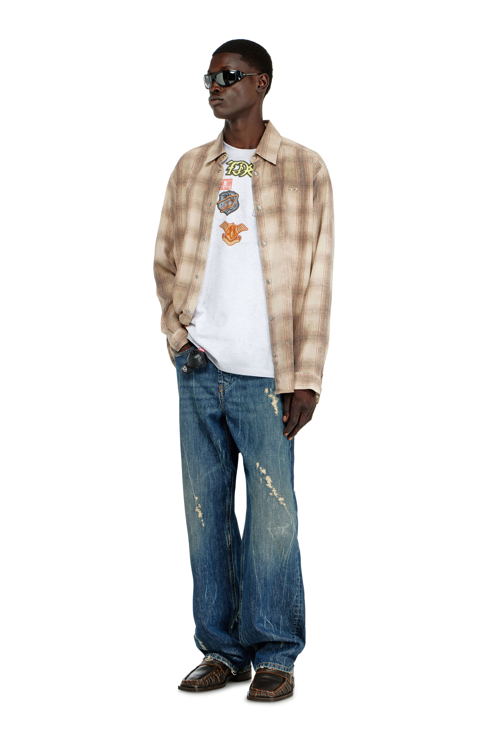 Diesel - T-BOXT-AA6, T-shirt in cotone con stampa patch all-over Uomo in Bianco - 2