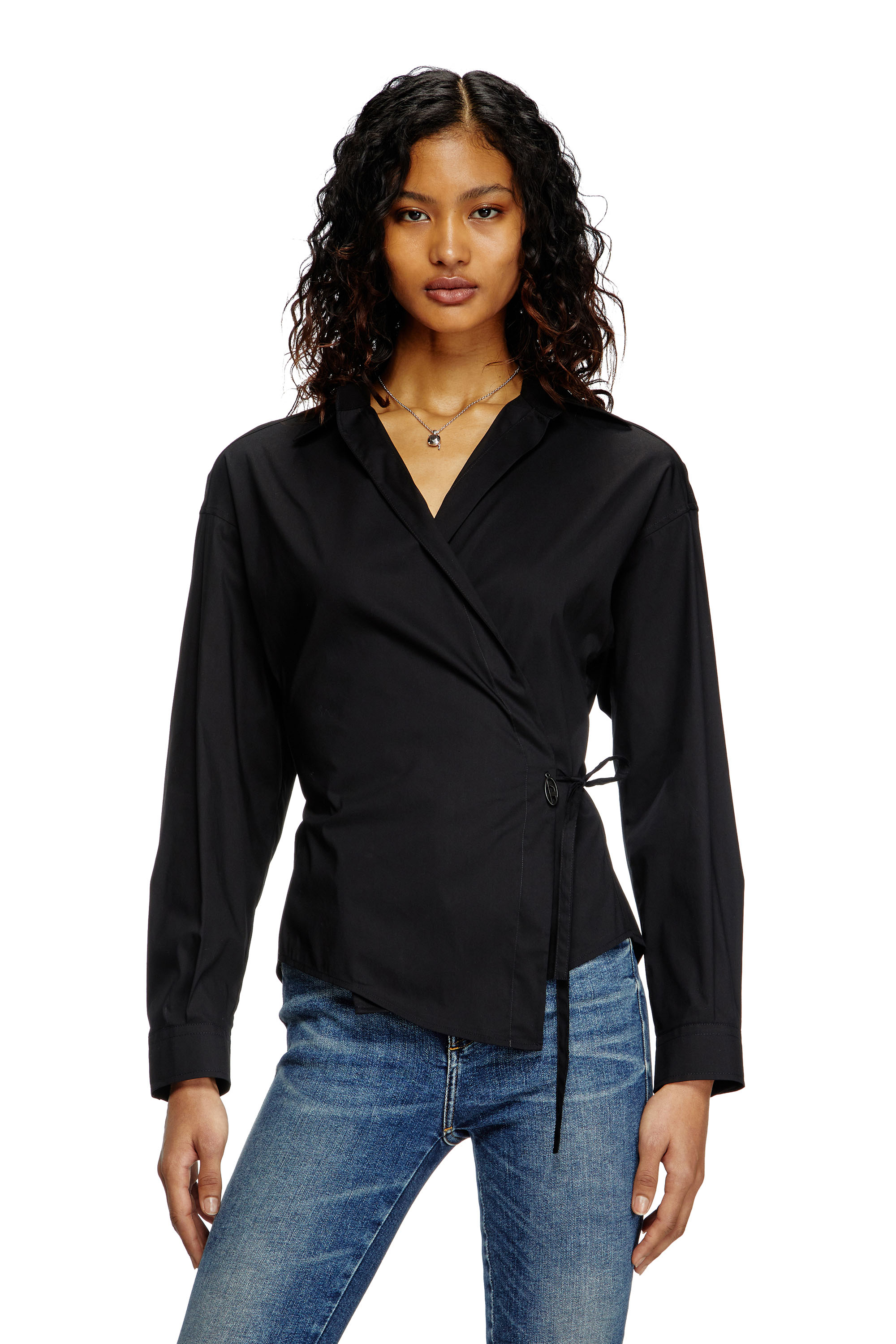 Diesel - C-DELPHI, Camicia a portafoglio con charm logo Donna in Nero - 3