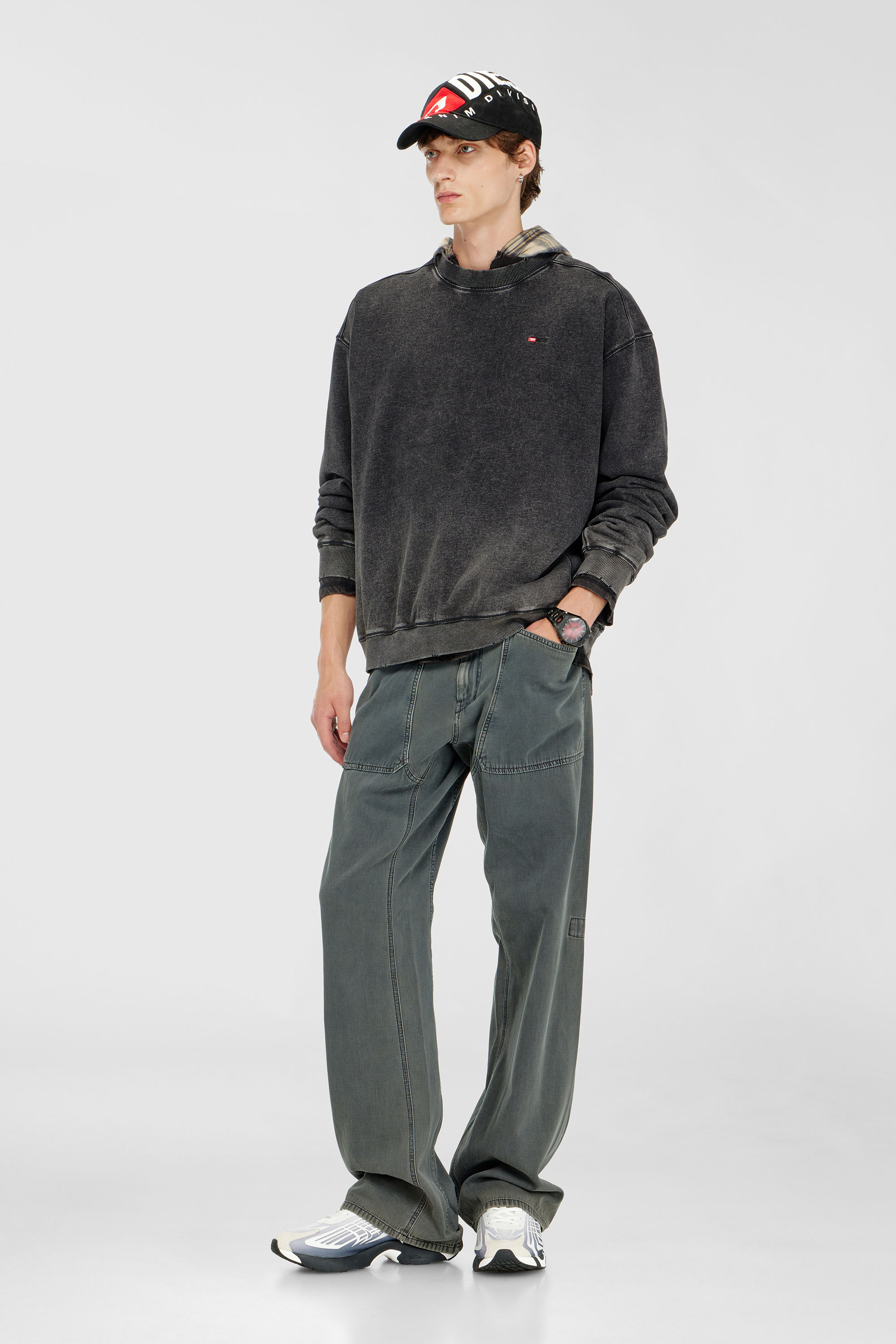 Diesel - S-CROX, Felpa in cotone con effetto faded Uomo in Grigio - 1